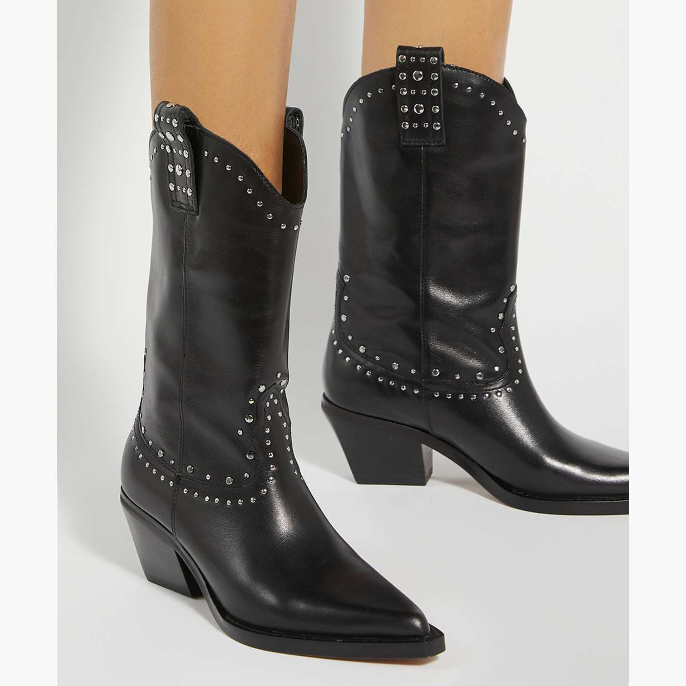 Podeo - Black | Dune (EU)