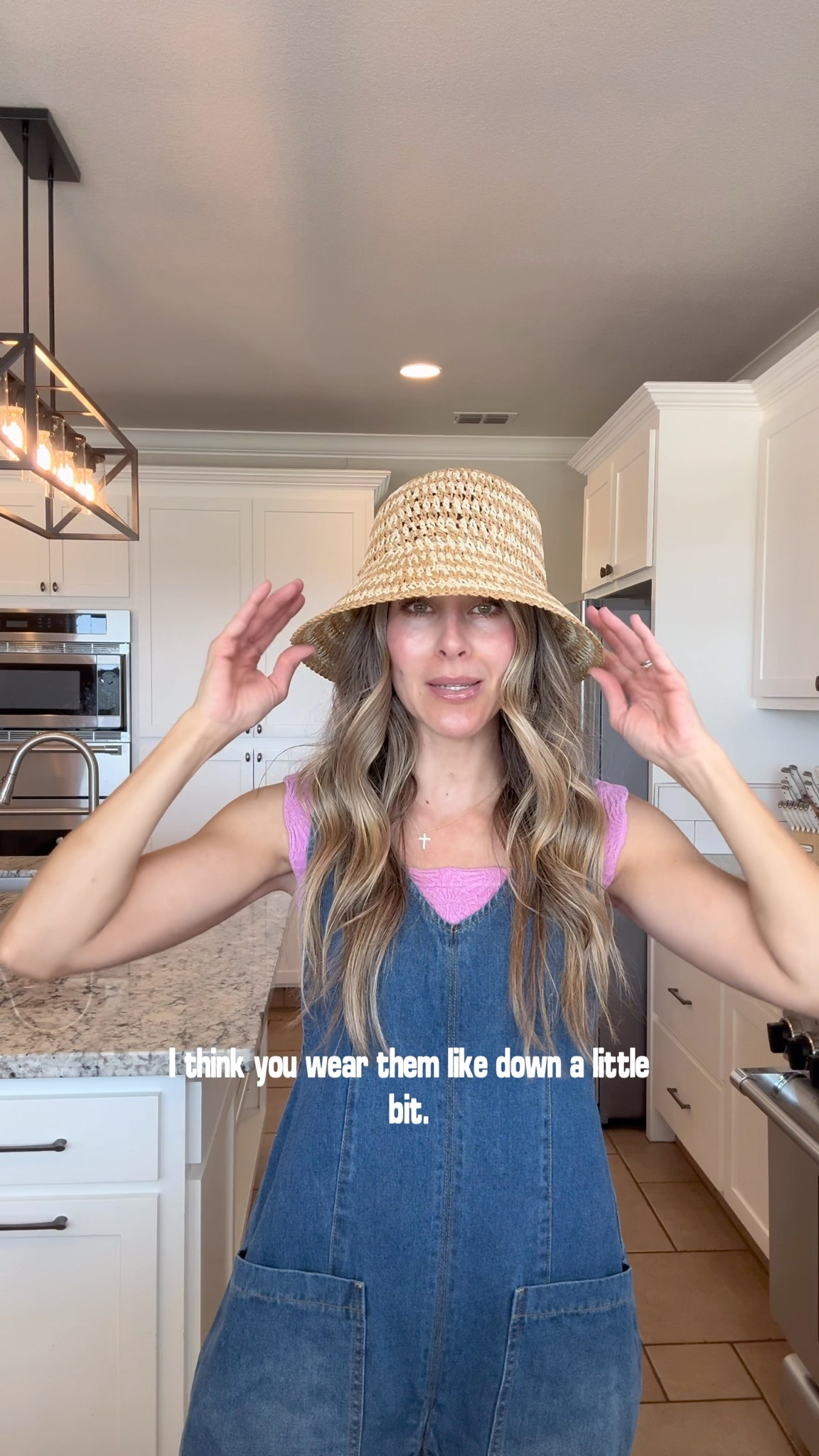 Just sharing a little Walmart order with my besties! Love these goodies and everything is under $15!!! Comment NEED for all the deets!
.
.
.
Walmart style, Walmart, fashion, Walmart, outfits, Britney Spears, T-shirt, straw, bucket, hat, bucket, hat, style
.
.
.
#millennialmomstyle #millennialmomoutfit #millennialmoms #casualstyle
