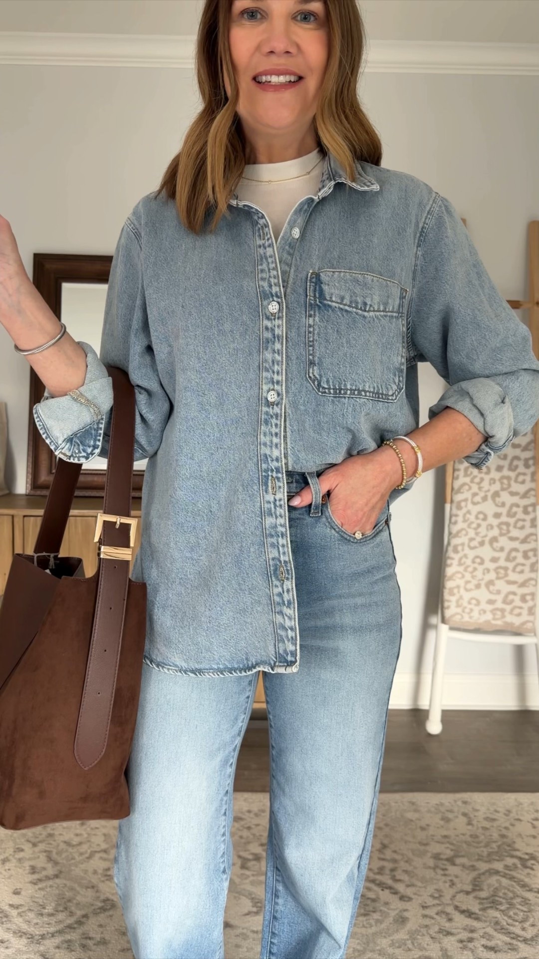 Stop your scroll for the most epic Target haul ever! 

🌸Spring vibes, but all pieces you can wear now. So many of these pieces remind me of things you’d find at Anthro. Blouses with the most beautiful details, the most flattering designer inspired denim, wide leg ribbed lounge pants I want to live in, the best denim shirt EVER, and more!



#LTKOver40 #LTKSeasonal #LTKFindsUnder50