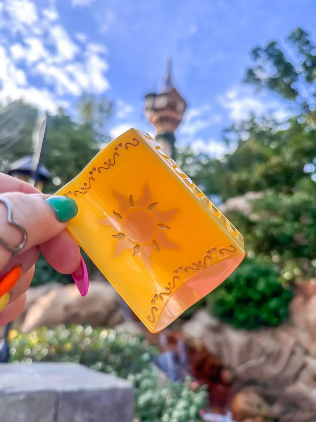 Floating Lantern Hair Clip - Etsy | Etsy (US)