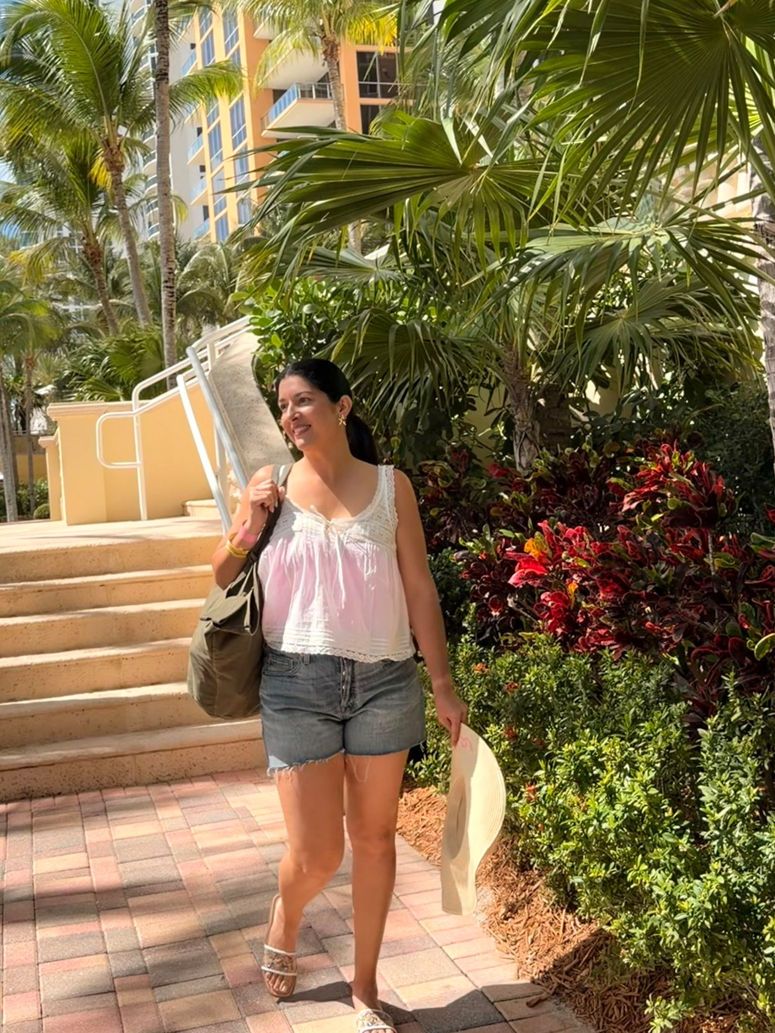 Beach Day ☀️ #OOTD