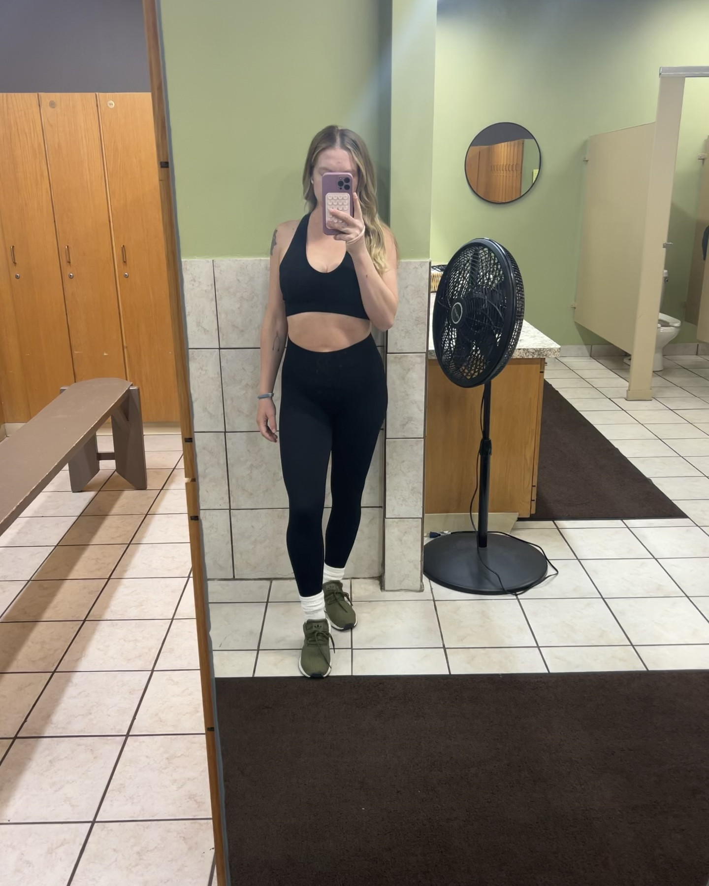 Perfect black set & most comfy shoes 

#LTKfindsunder50 #LTKworkwear #LTKActive