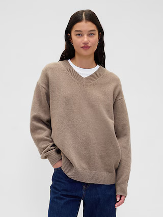 CashSoft Oversized V-Neck Sweater | Gap (US)