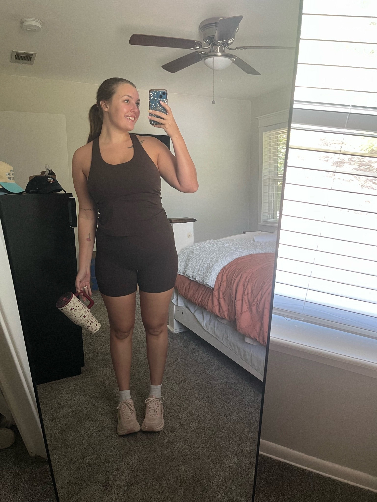 Brown workout set

#LTKgrwm #LTKootd #LTKfitnessgoals