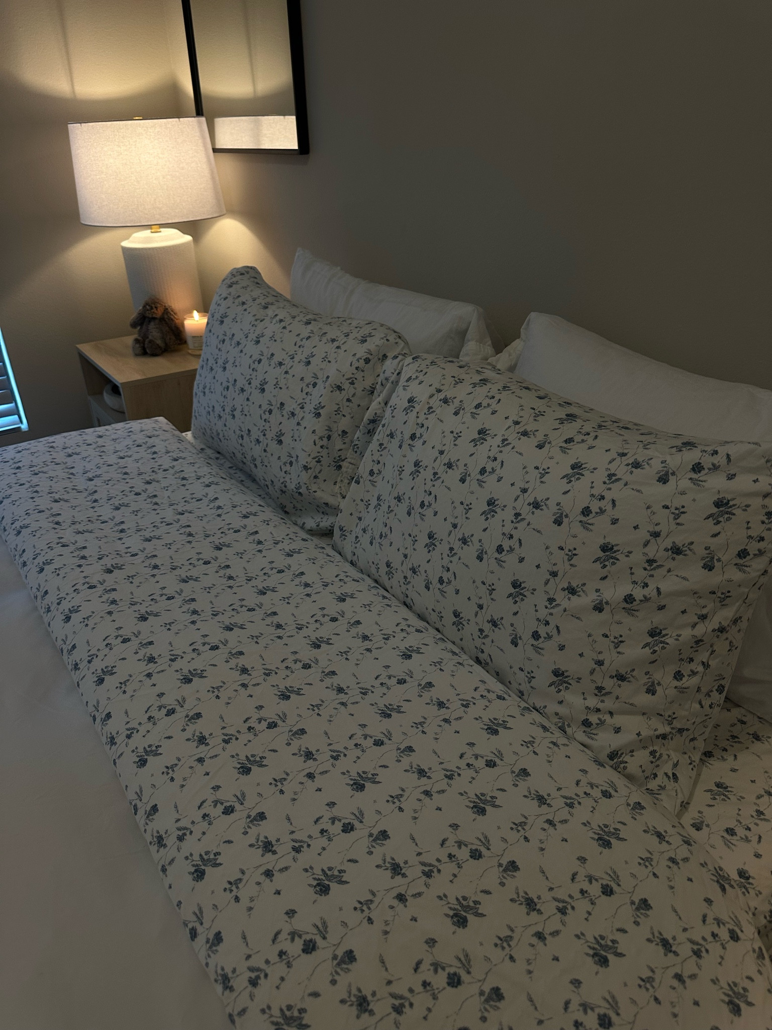 Floral bedding is just 🤌🏼🤍 #cozy #floralbedding #aestheticbedding 

#LTKSeasonal #LTKhome #LTKstyletip