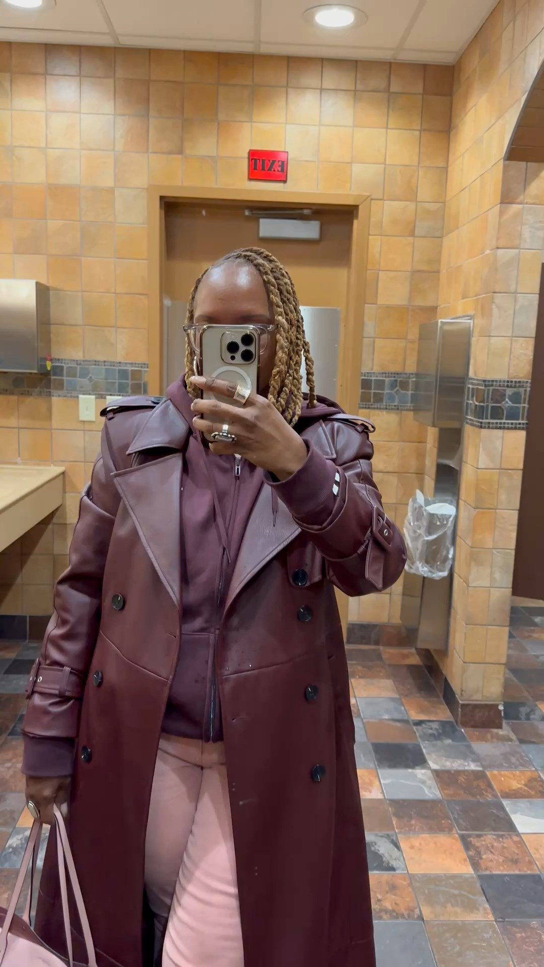 Running errands outfit 

#LTKvlog #LTKShoeCrush #LTKdayinmylife