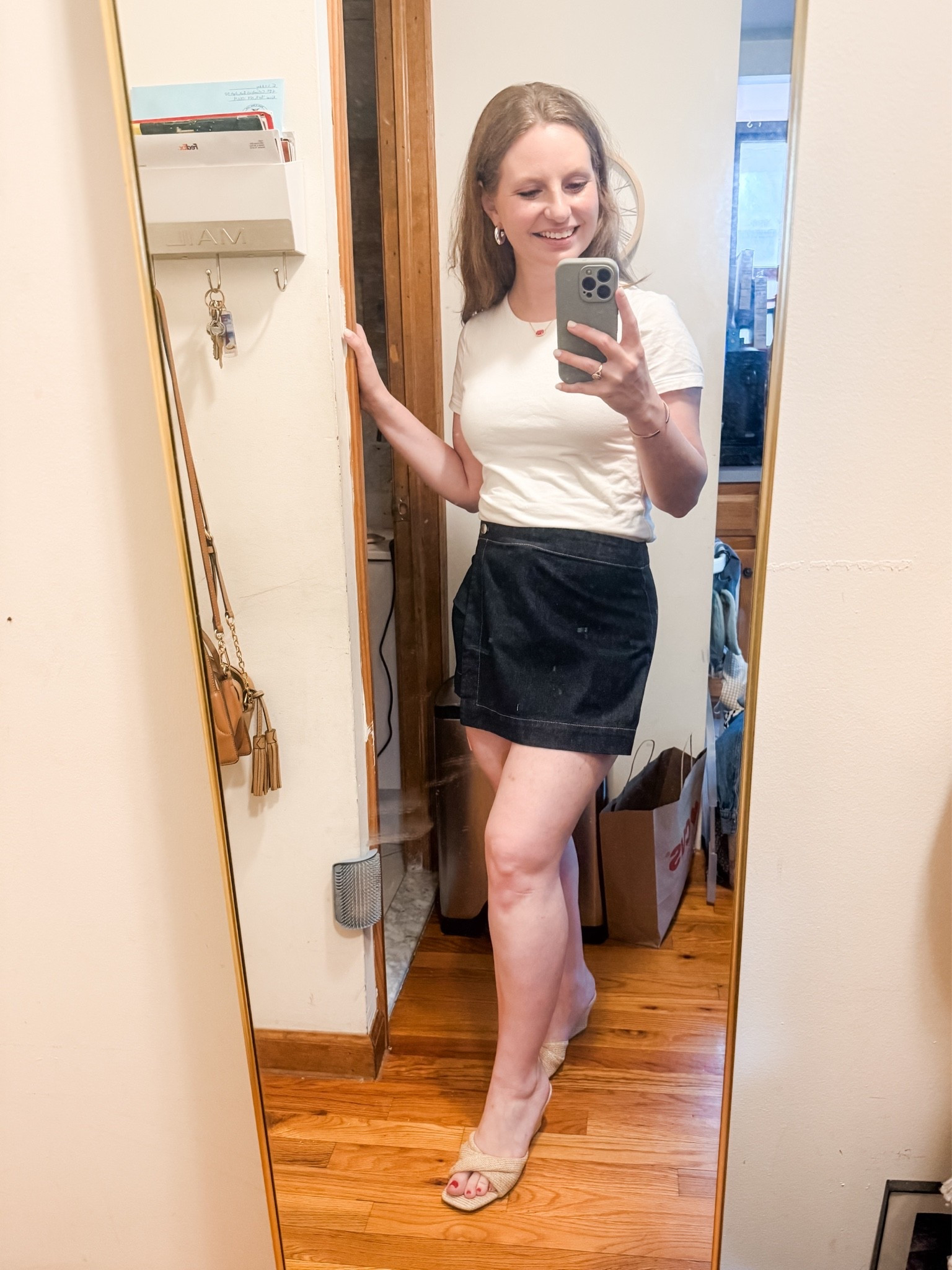 This Madewell skort will be a weekly wear this summer! Fit is perfect and doesn’t pull or dig into the waistline. The shorts zip in front like usual, and the skirt goes over it and buttons. Runs TTS.