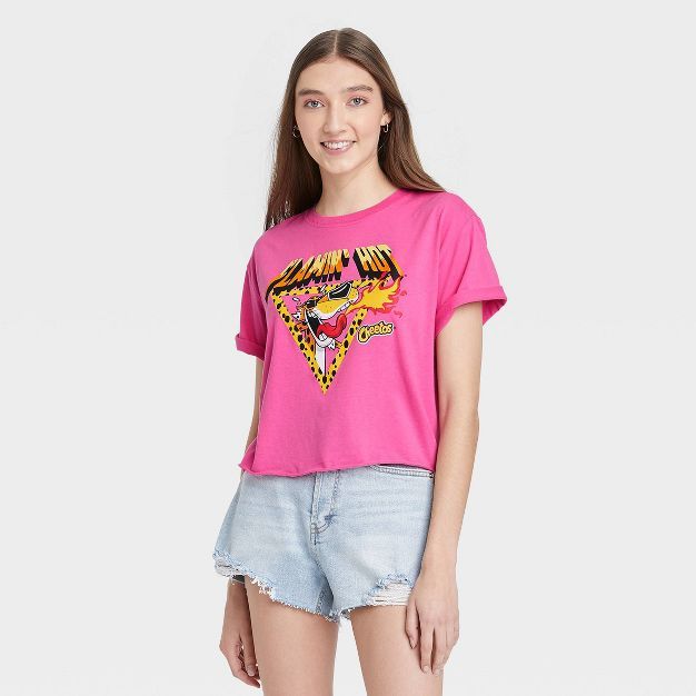 Women's Hot Cheetos Cropped Short Sleeve Graphic T-Shirt - Pink | Target