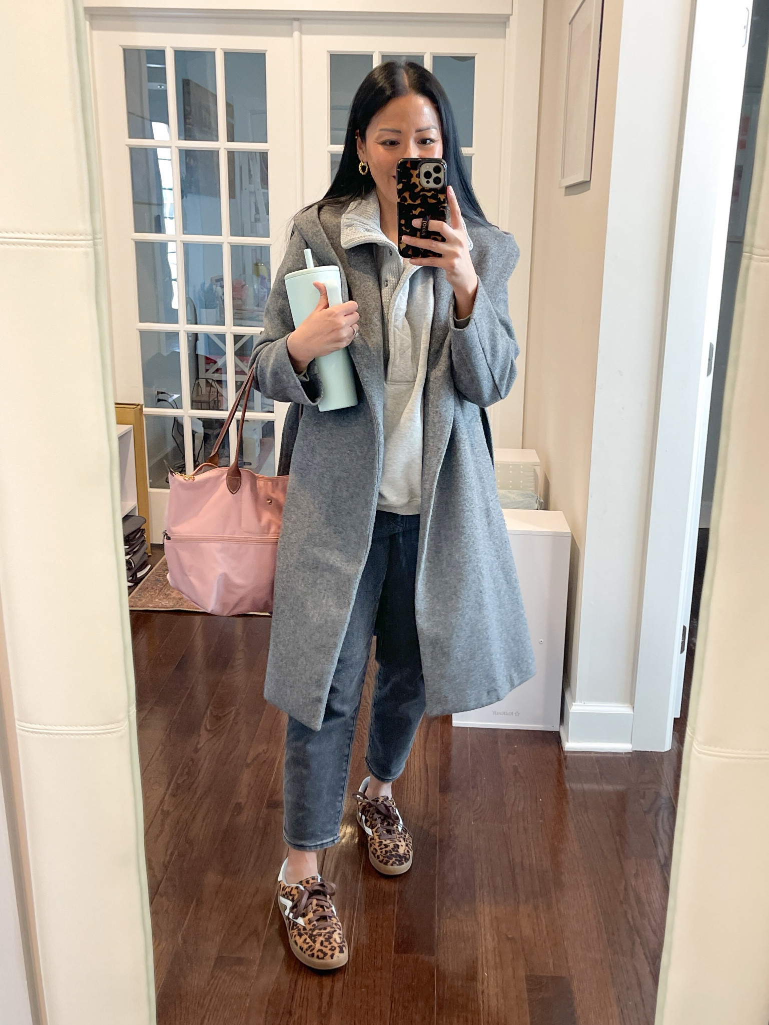 Size small sweatshirt
Size XS coat
Size 4 petite
Sneakers are true to size


#LTKSaleAlert #LTKFindsUnder50 #LTKSeasonal