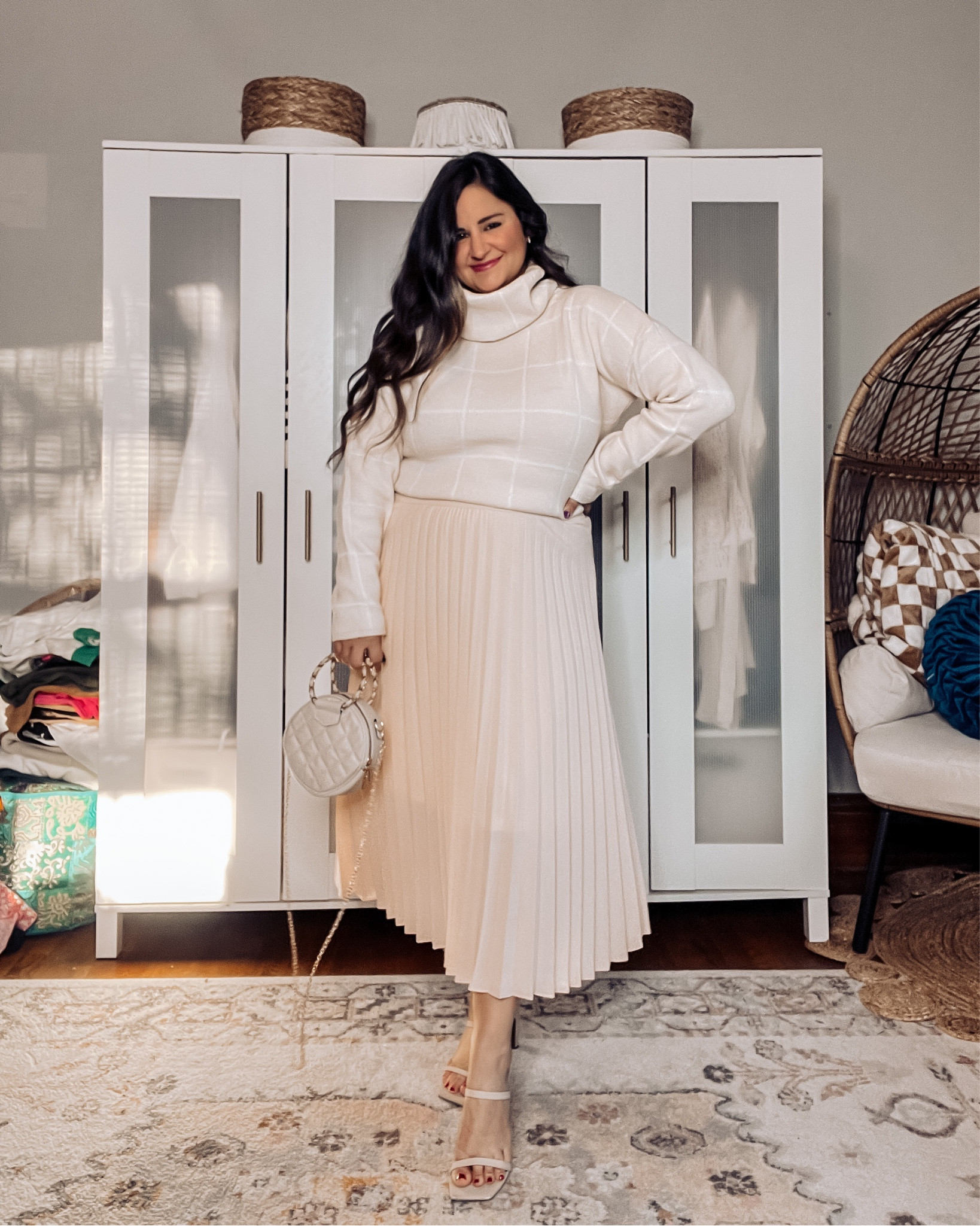Fall neutrals 🍁 Love this classy outfit style with a pleated skirt and turtleneck sweater 🫶🏻 

Wearing an L in both

Neutral outfit, cream outfit, midi skirt, neutral skirt, neutral sweater, checkered sweater, classy style, workwear, amazon style, curvy outfit, midsize outfit

#LTKSeasonal #LTKworkwear #LTKmidsize