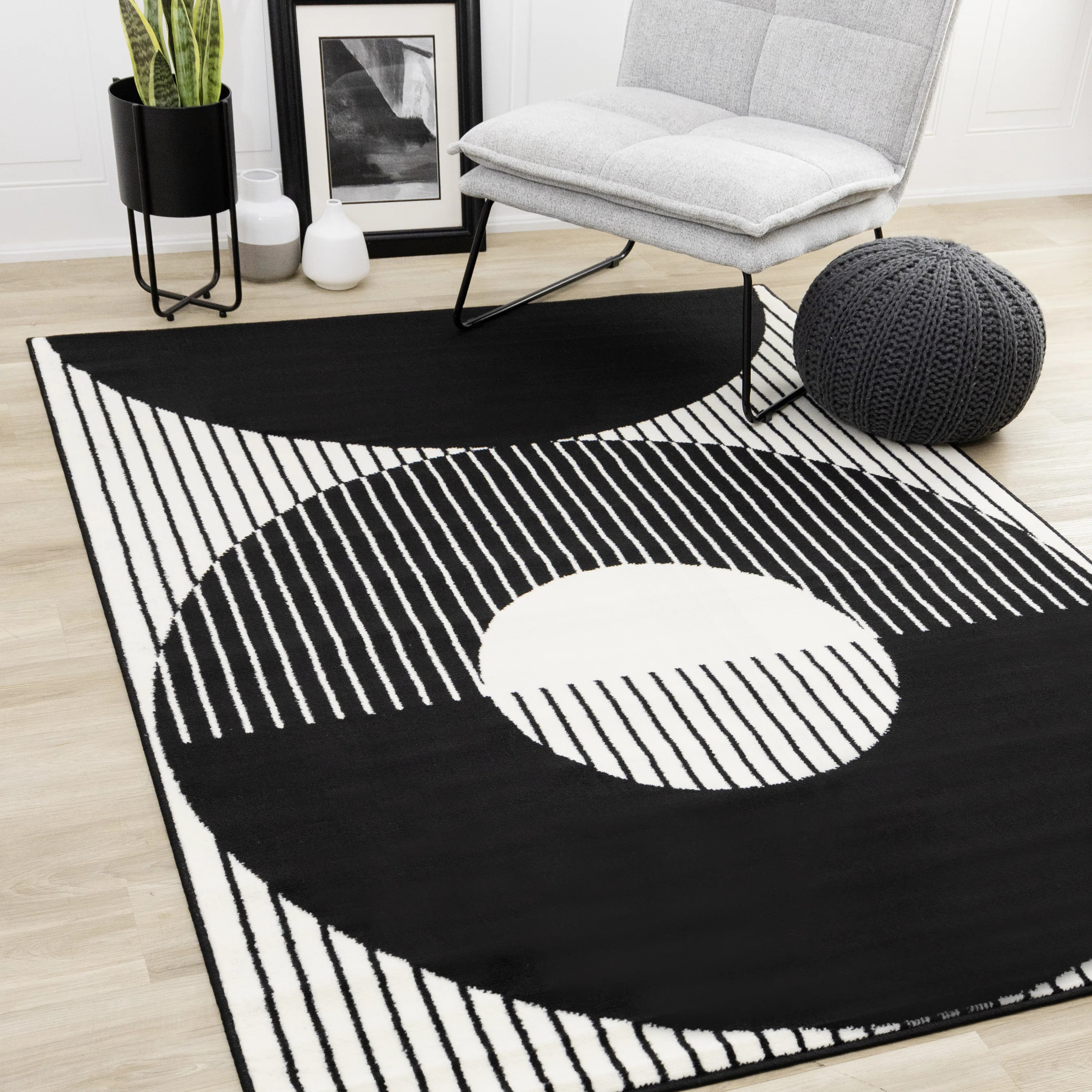 Fresno Black White Contrasting Modern Area Rug | Wayfair North America