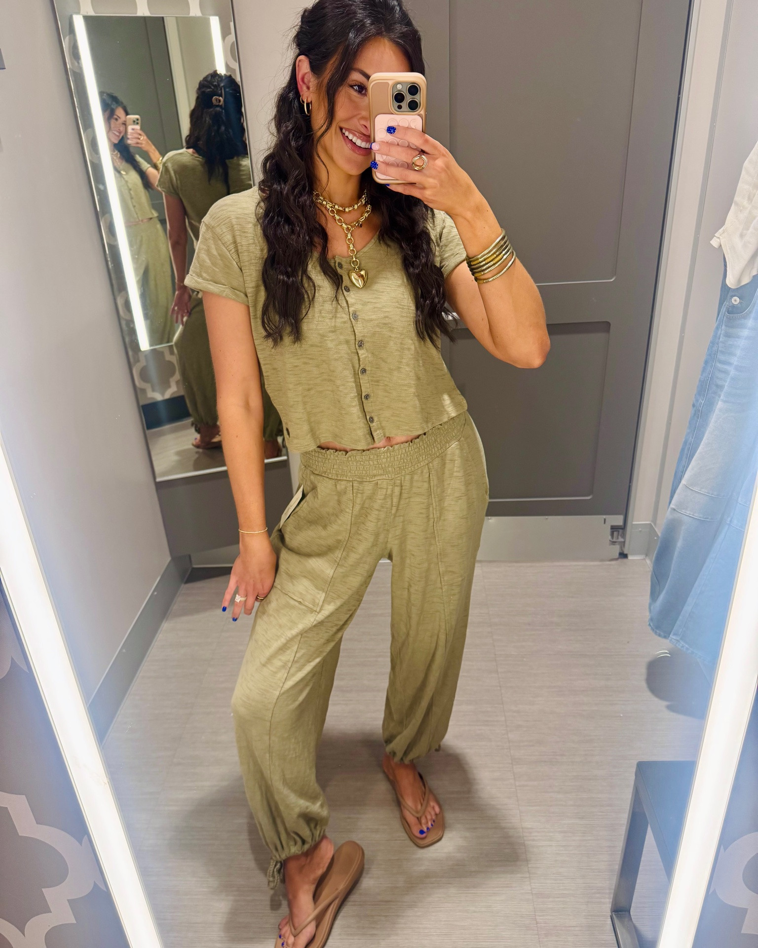 So OBSESSED with this fit, it will be PERFECT for fall 🍂🍁🤩

#LTKootd #LTKmomlife #LTKSeasonal