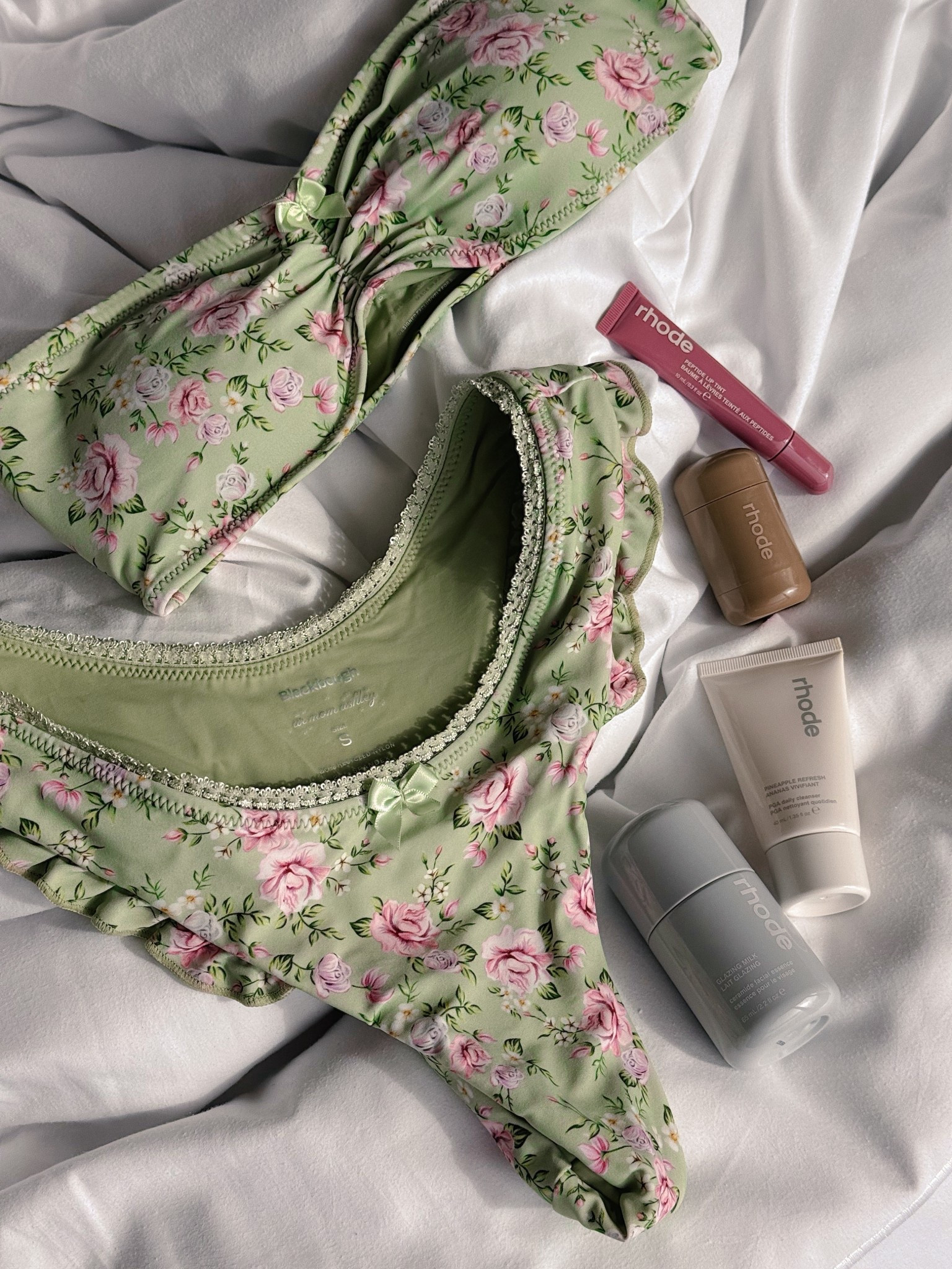 Spring and summer essentials with floral bikinis and perfect skincare from Rhode 🙂‍↕️🥳💋🥰🤗 

#LTKBeauty #LTKmorningroutine #LTKgrwm