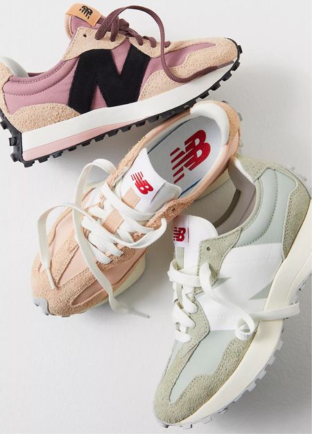 New spring colors in my favorite sneakers! 

Athleisure 
Trainers 
Tennis Shoes 
Casual 
Walking outfit 
Workout 
Peach pink
Sage green
New Balance 327

#LTKfitness #LTKshoecrush #LTKfindsunder100