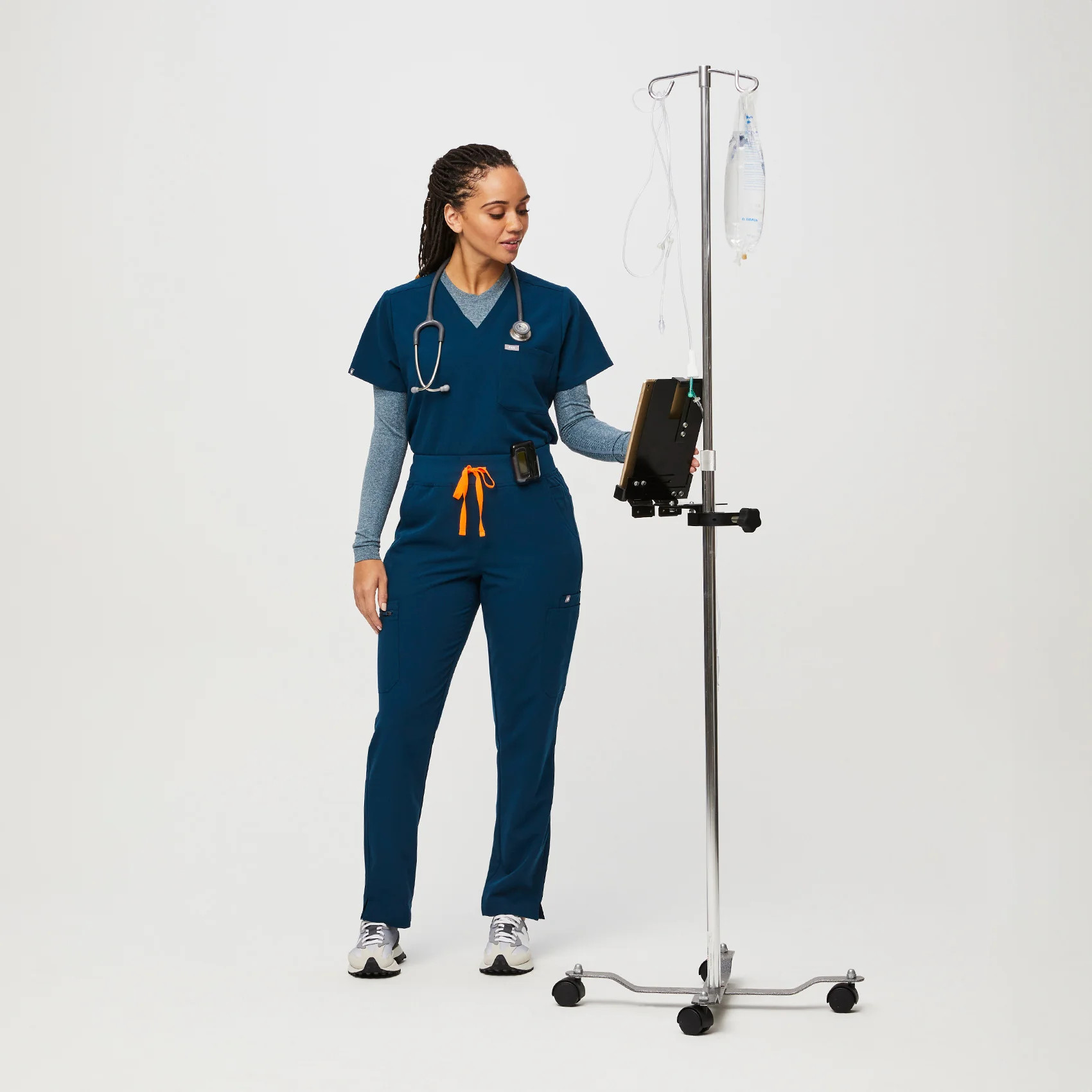 Women’s High Waisted Yola Skinny Scrub Pants™ - Deep Reef · FIGS | FIGS