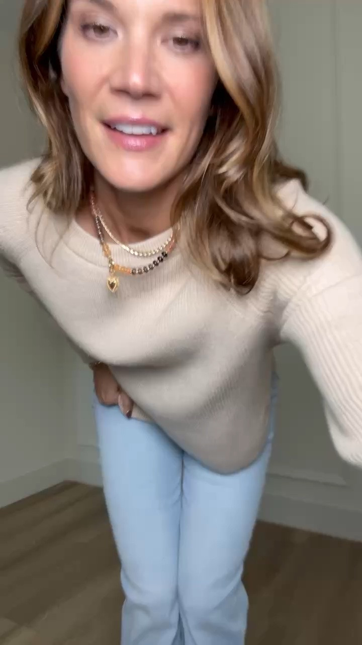 This sweater feels like cashmere but has the stretch and softness you want for everyday wear! I love how comfortable it is without feeling bulky, and it looks just as good with jeans as it does with dress pants. Such a good find for fall!

Size L

Soft stretchy sweater, Cashmere feel sweater, Cozy fall sweater, Affordable knitwear, Tall girl fashion, Tall friendly clothing, Comfortable sweater, Fall sweater outfit, Sweater and jeans outfit, Soft knit sweater, Everyday fall fashion, StangandCo