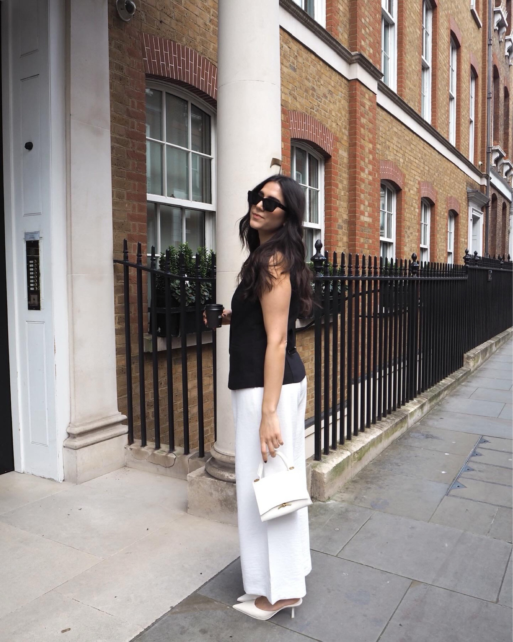 Waistcoat style, workwear, spring fashion, wide leg trousers, spring outfit, Zara 

#LTKeurope #LTKfindsunder50 #LTKSeasonal