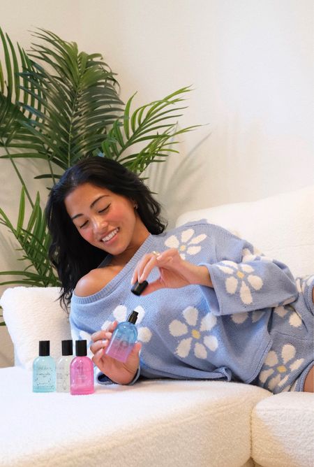  #AD @PacificaBeauty’s viral perfume, Dream Moon, is now BIGGER and better than ever! (And under $30?!) 💜If you’re looking for the perfect little gift for Mother’s Day, you’ve found the right one 🌙 #PacificaBeauty #Target #TargetPartner @Target 