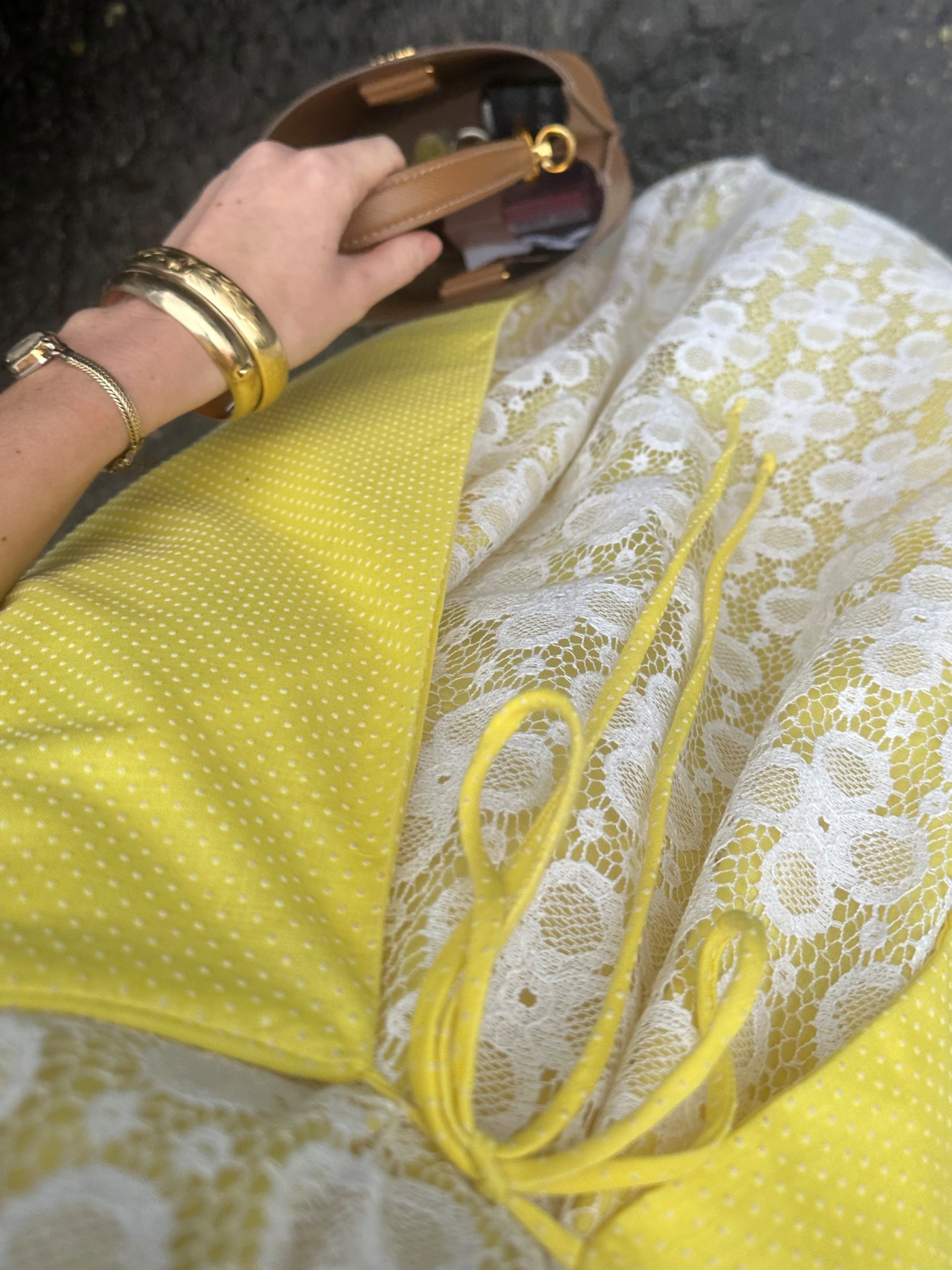 I have a vintage obsession — my hours of searching for the best vintage finds are your gain. Shop all of my recent faves here. #VintageFinds 
