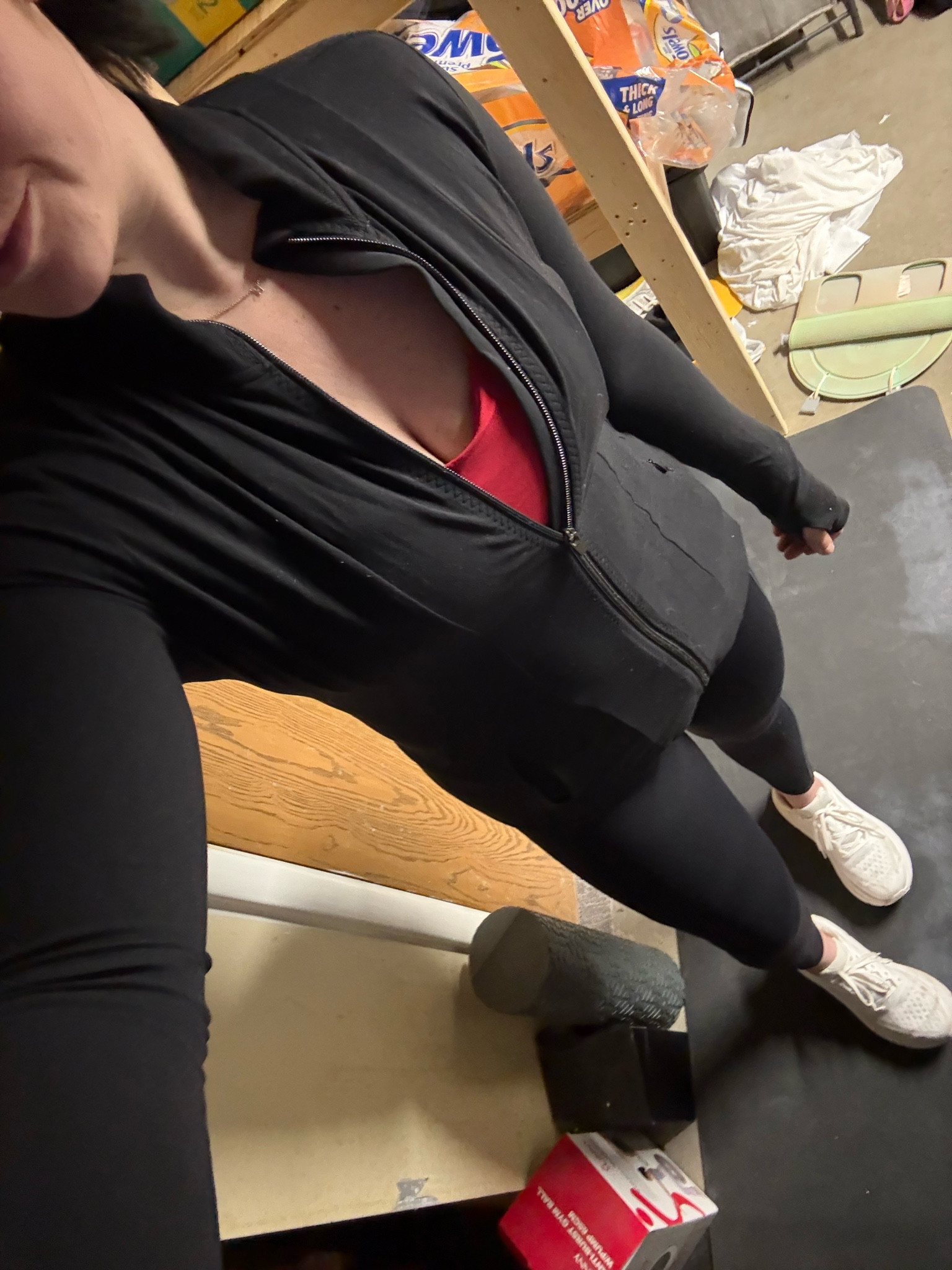 tuesday morning outfit for my workout!! 
athleta jacket, workout jacket
tank top, red workout tank top, workout tank, red workout tank
black leggings
white hokas, white hoka shoes, hoka tennis shoes, hoka sneakers 
no show socks 

#LTKFindsUnder100 #LTKFitness #LTKMidsize