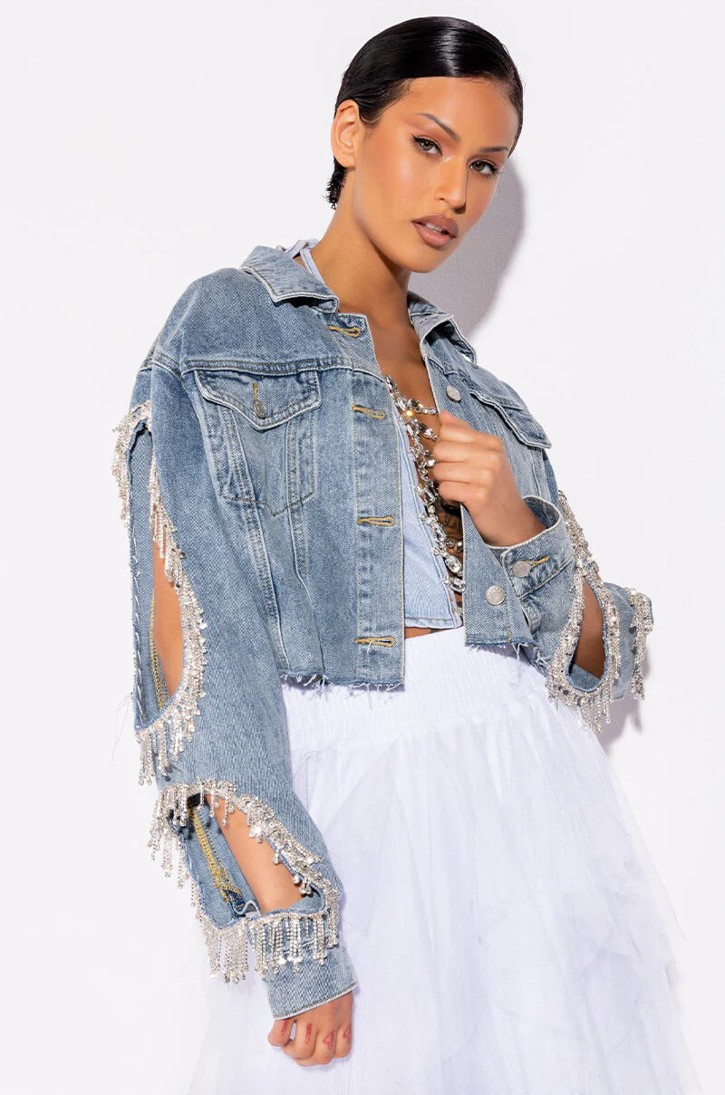 DIAMOND CUT OUT CROP DENIM JACKET | AKIRA