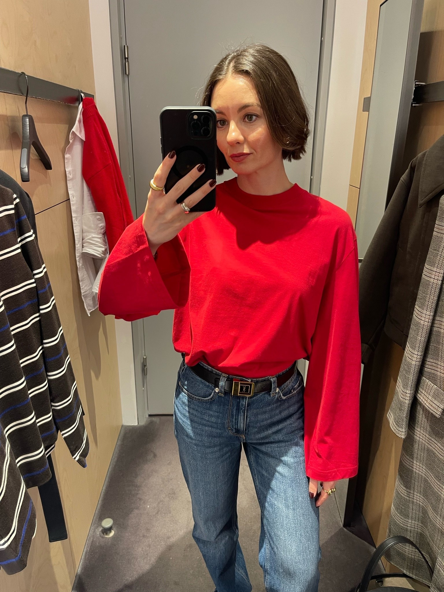 The best long sleeve tee - size XS

#LTKfall #LTKcanada #LTKjeans