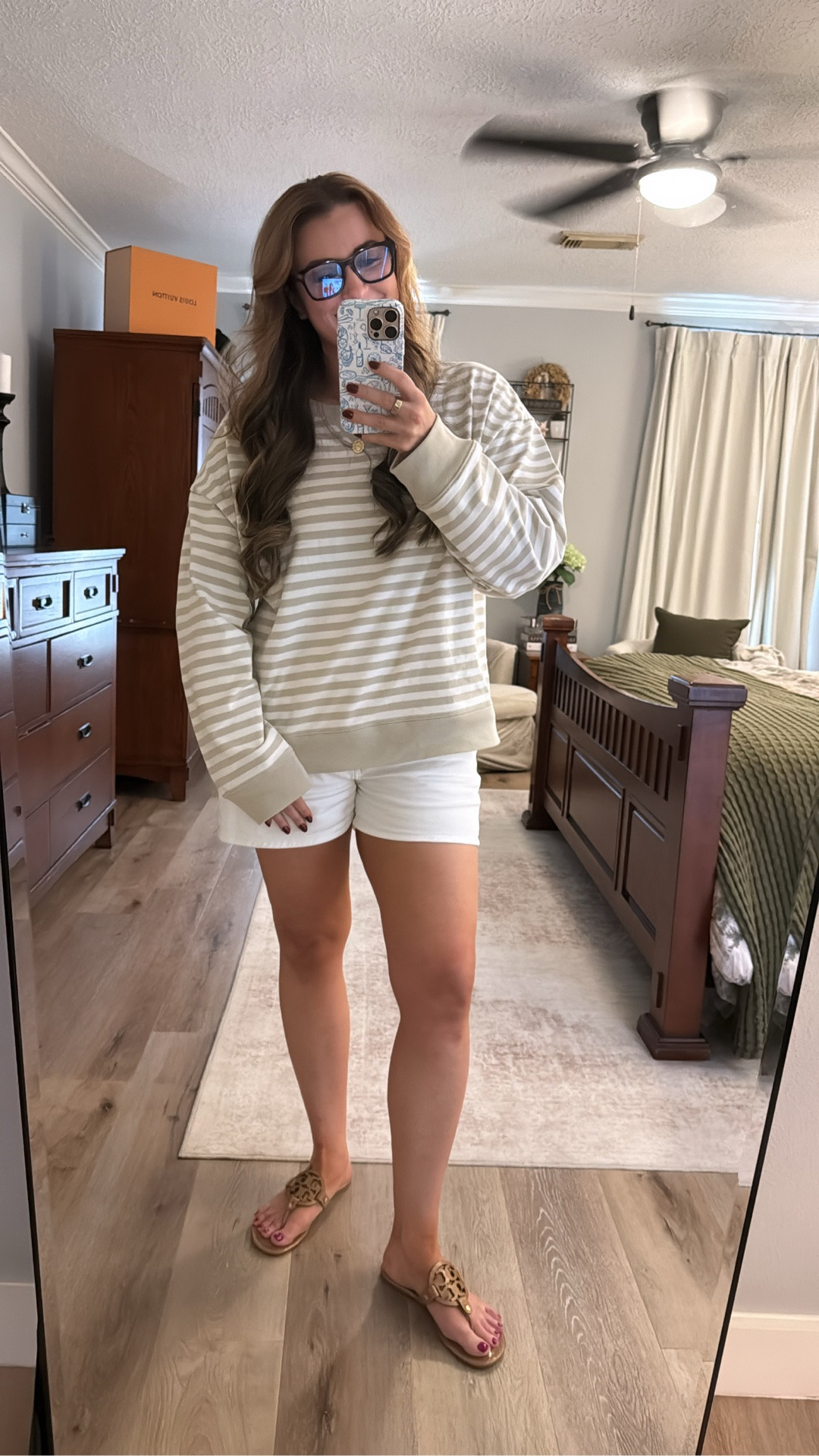 Seeing some questions in my DMs about my top! It’s a very oversized fit and it’s currently on sale! Wearing a medium here! Happy shopping! 🛍️ #casual #OOTD

#LTKSaleAlert #LTKMidsize #LTKootd