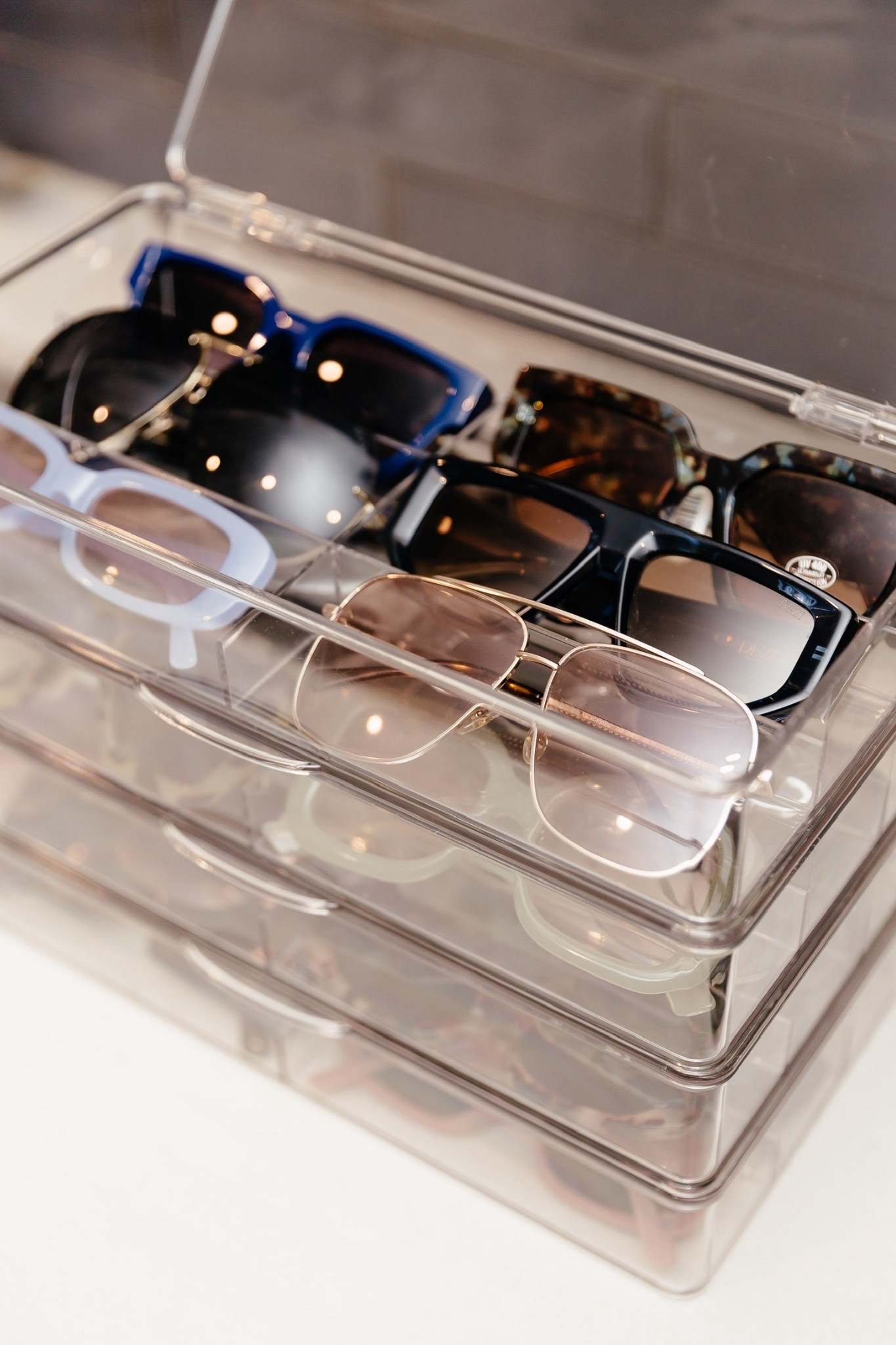 Acrylic Sunglasses Case!

#LTKHome #LTKFindsUnder50 #LTKFindsUnder100