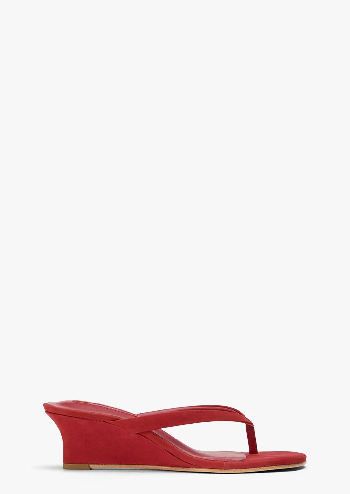 Edgy Tomato Nubuck | Tony Bianco US