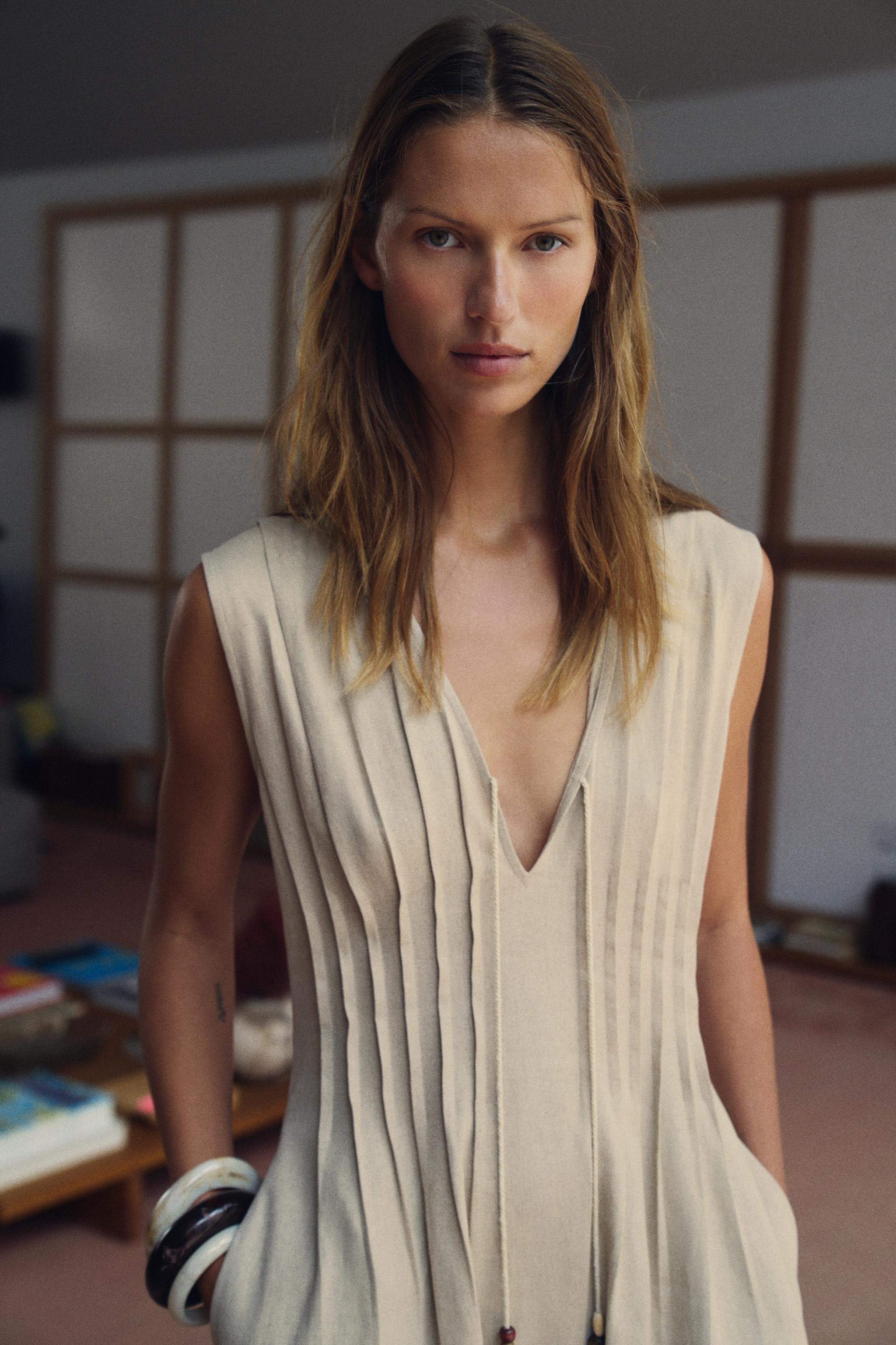 MIDI LINEN BLEND DRESS WITH TUCKS | Zara UK