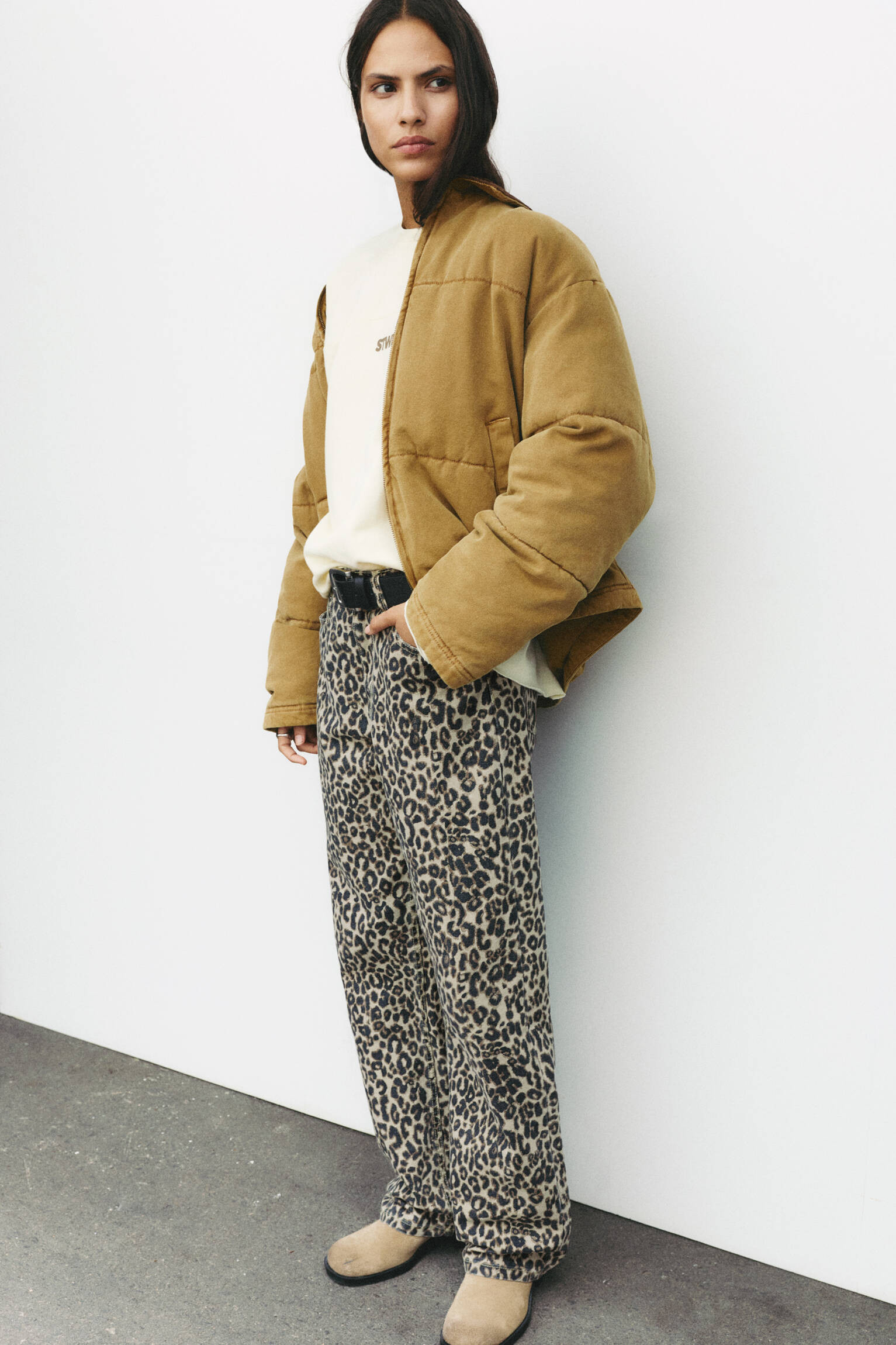 Baggy-Jeans mit Leopardenmuster - PULL&BEAR | PULL and BEAR DE