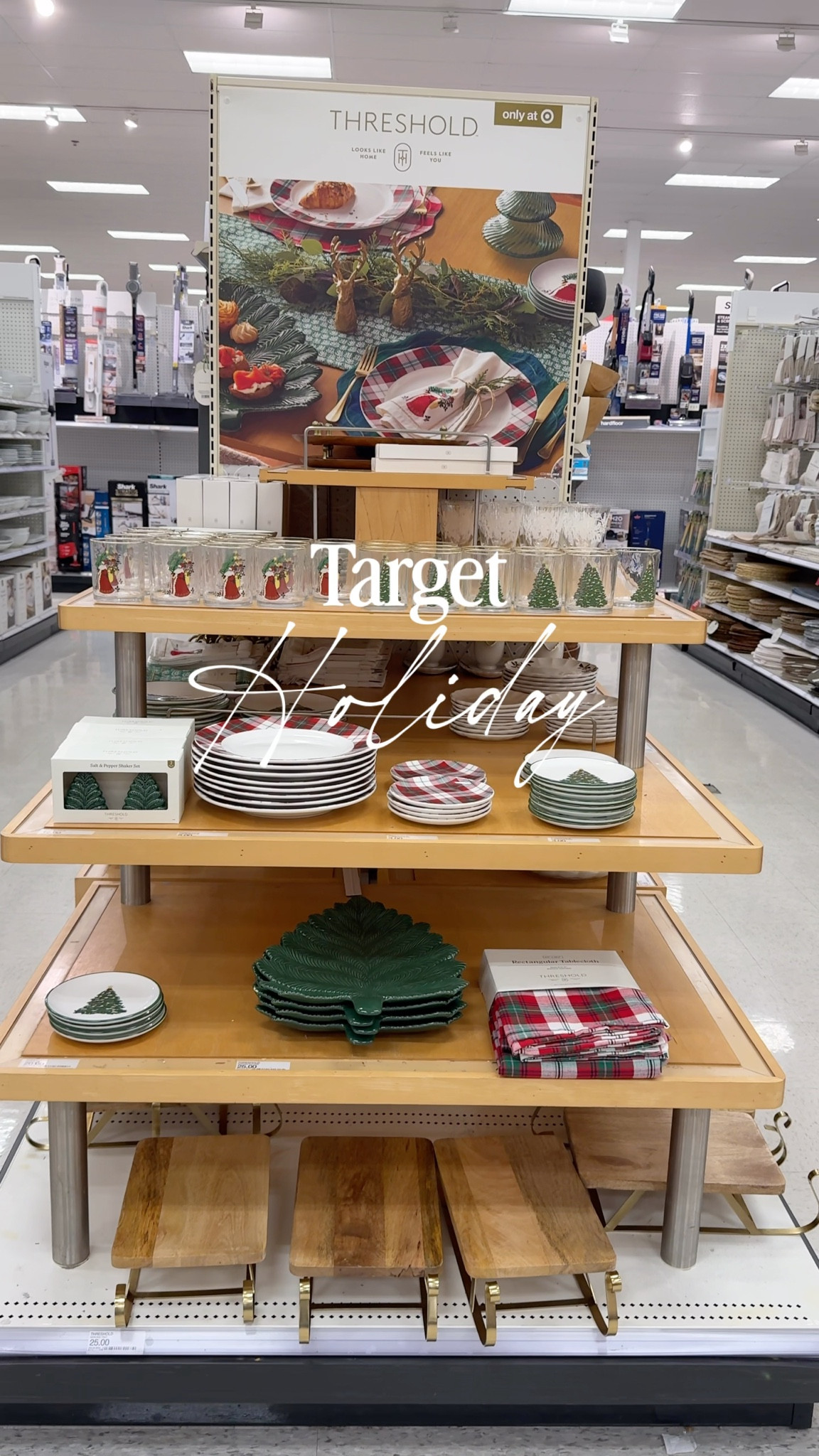 The nicest holiday hosting pieces by Threshold at Target! Such high end looks for less! 

#LTKHoliday #LTKSeasonal #LTKHome