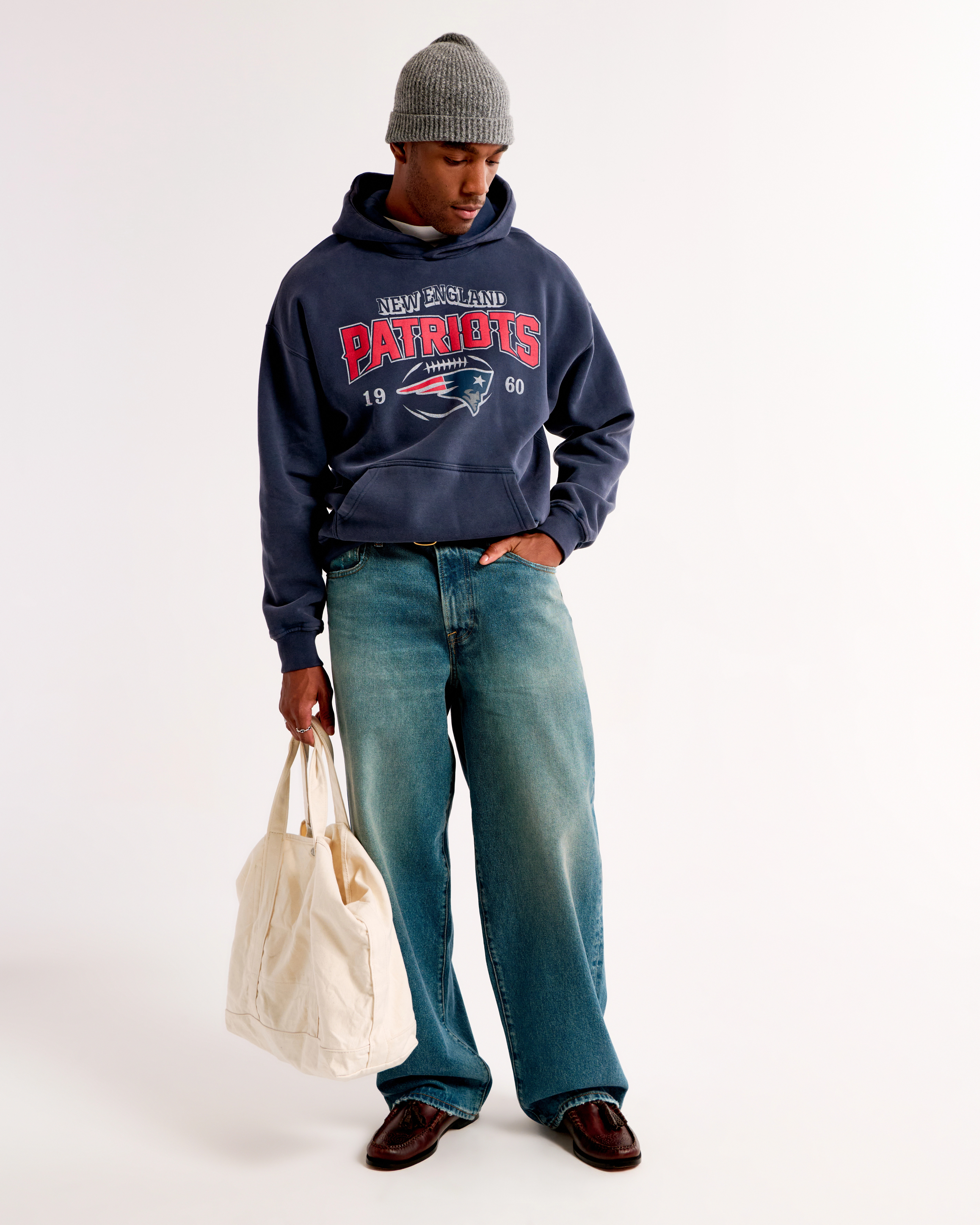 New England Patriots Graphic Popover Hoodie | Abercrombie & Fitch (US)