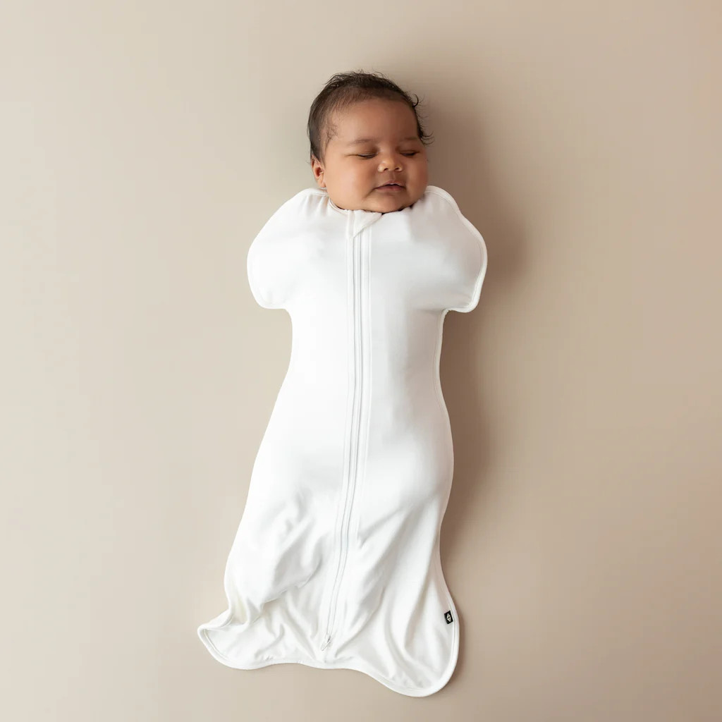 Swaddle Bag in Cloud 0.5 | Kyte Baby