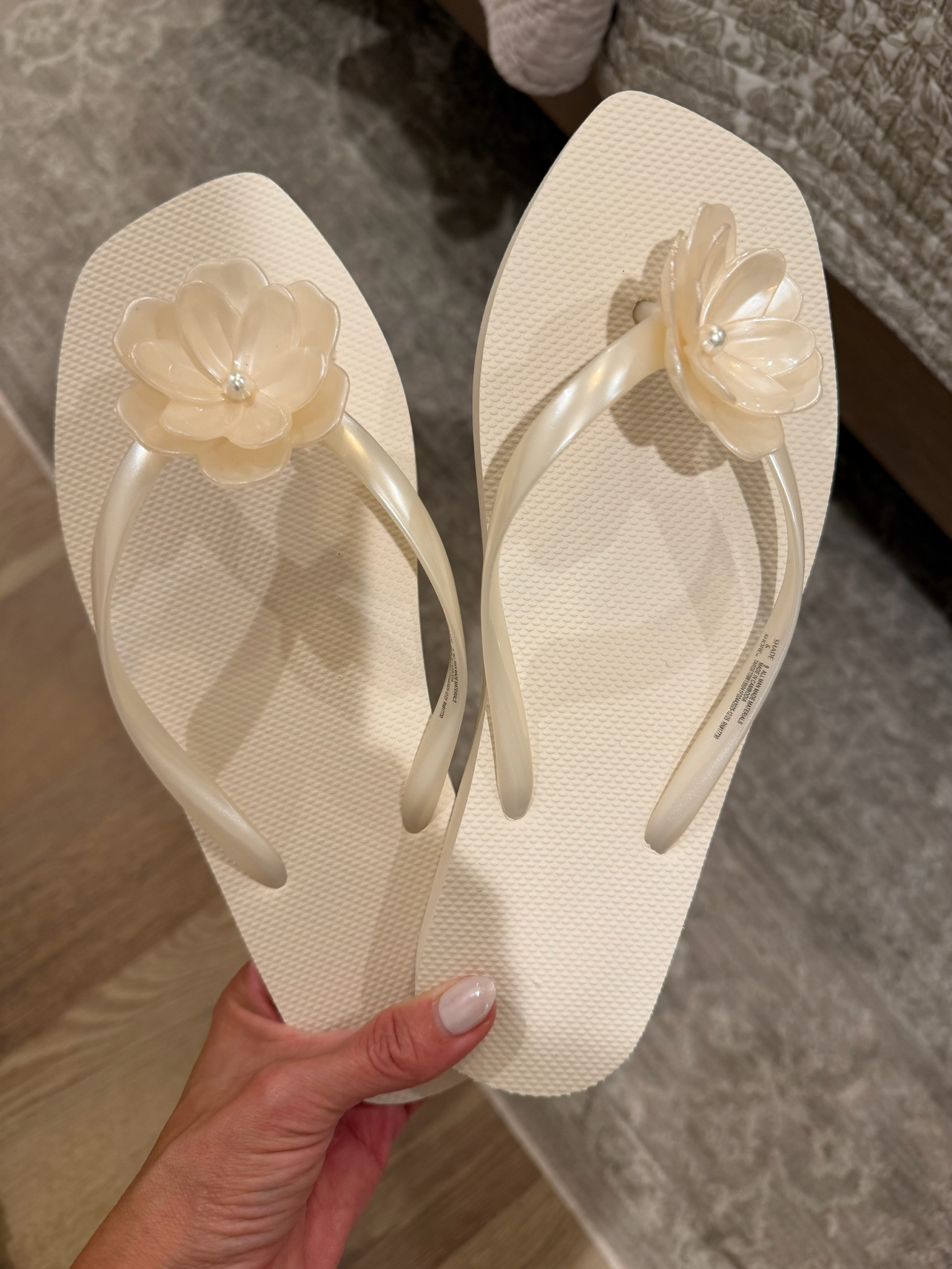 Target Flip Flops!!



Summer outfits, beach, vacation, seasonal, floral, coastal, carla.bushey 

 #LTKSeasonal #LTKTravel