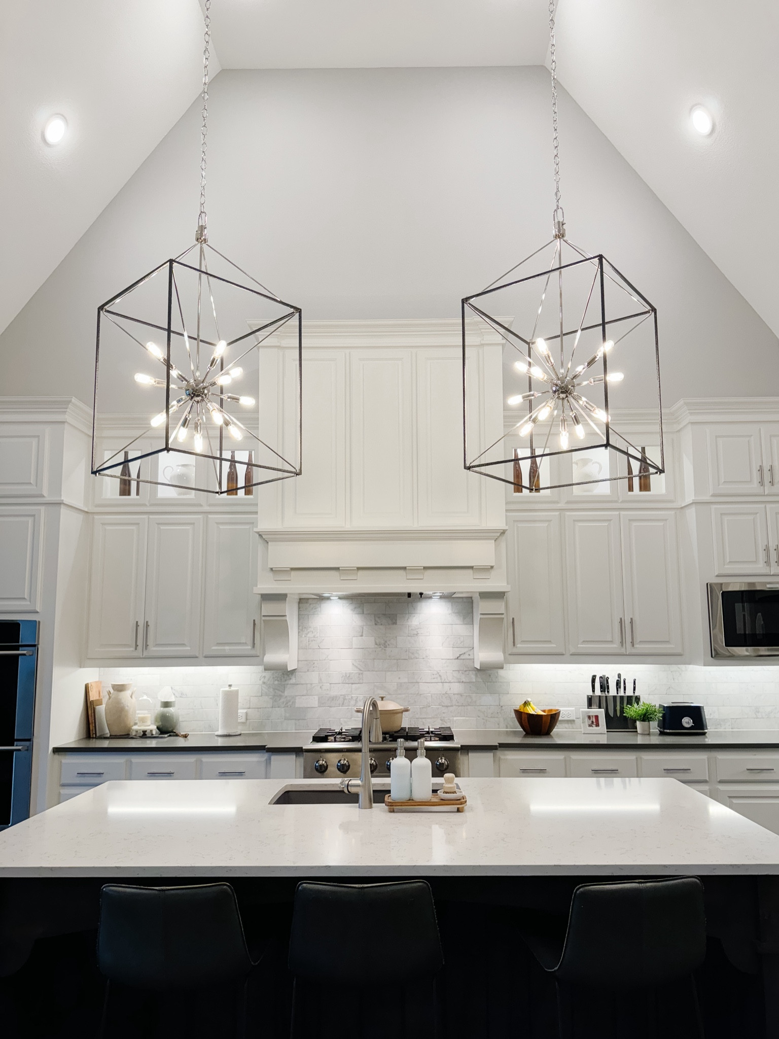 January kitchen view

My place pot, pretty soap dispenser, kitchen decor, kitchen lights 

#LTKhome #LTKfindsunder50