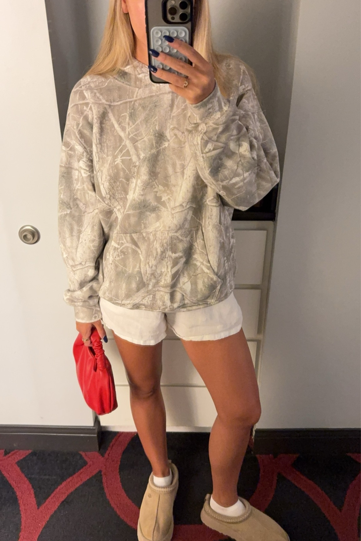 Fall camo hoodie with uggs

#LTKStyleTip #LTKSeasonal #LTKFallSale