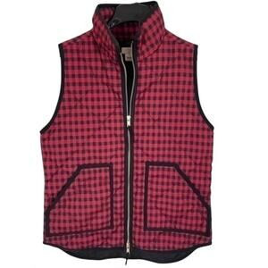 J.Crew Quilted Red Black Buffalo Plaid Zip Vest NWT Size M | Poshmark