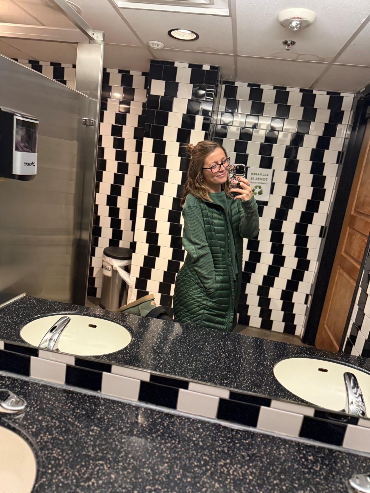 Comfy NYE fit ✨❄️

#LTKSeasonal