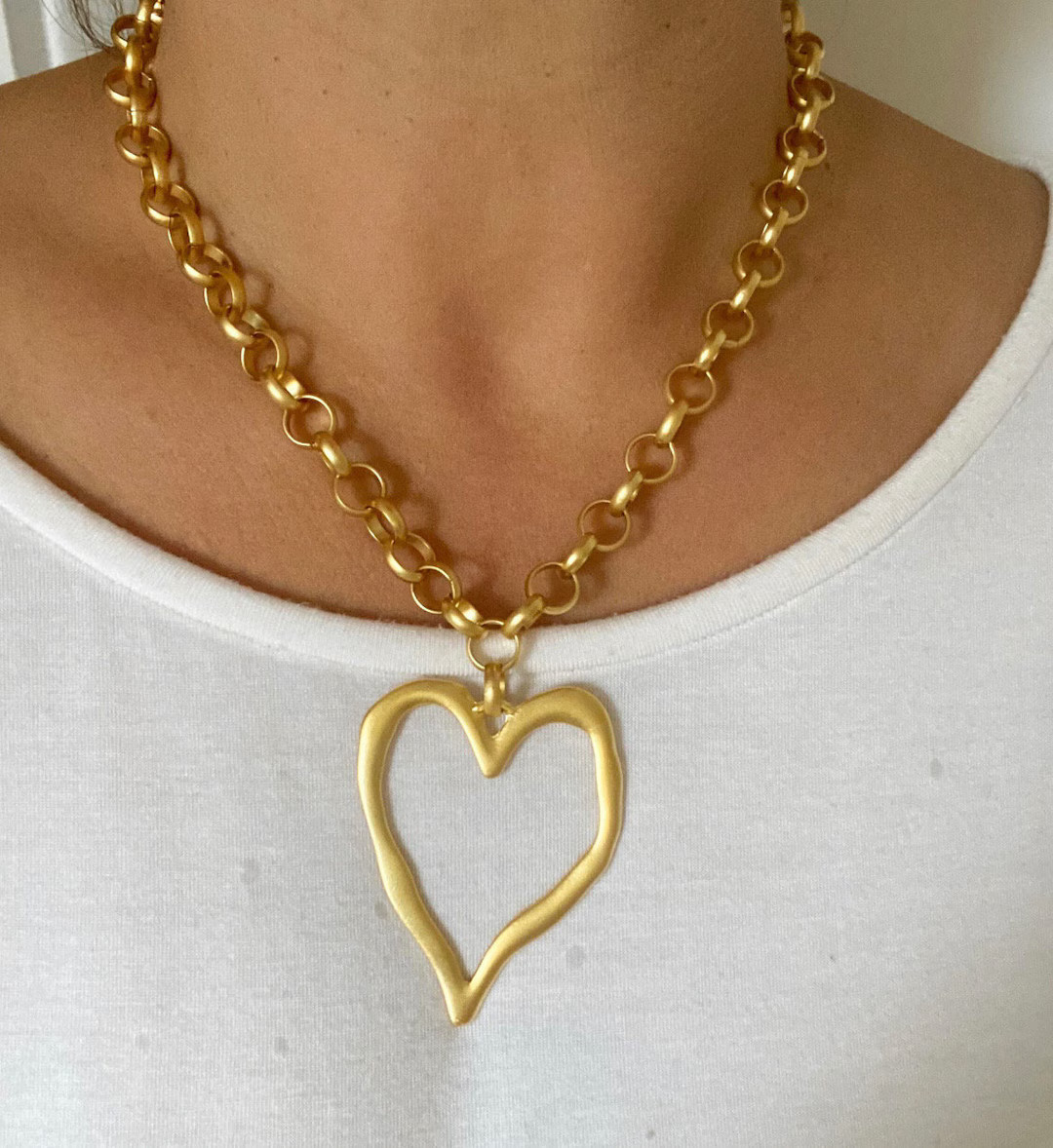 Oversized Heart Statement Necklace Matte Gold Chunky Chain Necklace, Gold Heart Necklace, Stateme... | Etsy (US)