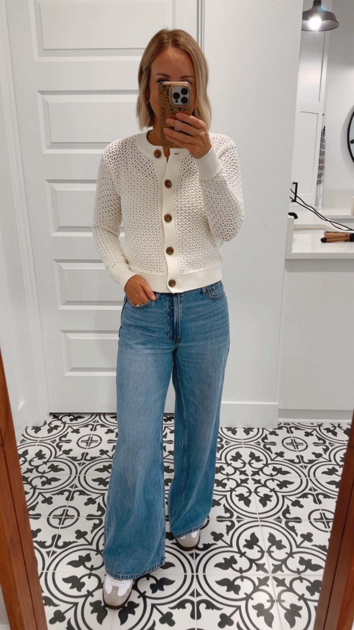 My new favorite jeans! They are so soft and come in short length! Cardigan is from J Crew Factory. 