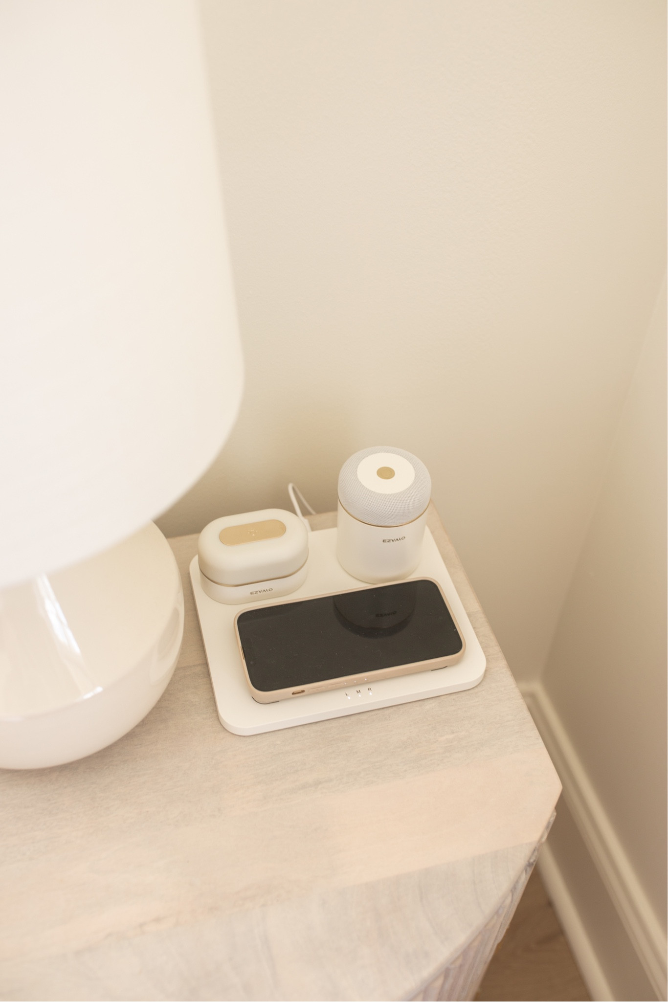 Charging pad with speaker and night light

Amazon finds, amazon home, amazon must haves, amazon favorites, home gadgets, nightstand, nightstand essentials 

#LTKunder100 #LTKhome #LTKunder50