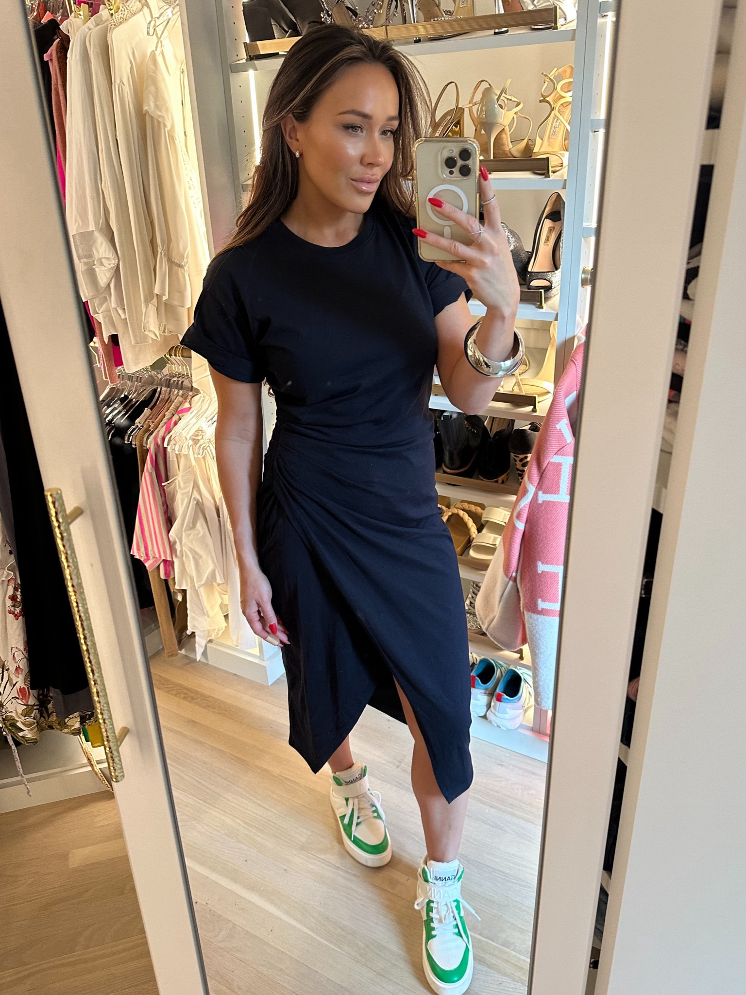 The most versatile t-shirt dress. Just as cute with sneakers as it would be with knee high boots #frame #ganni 