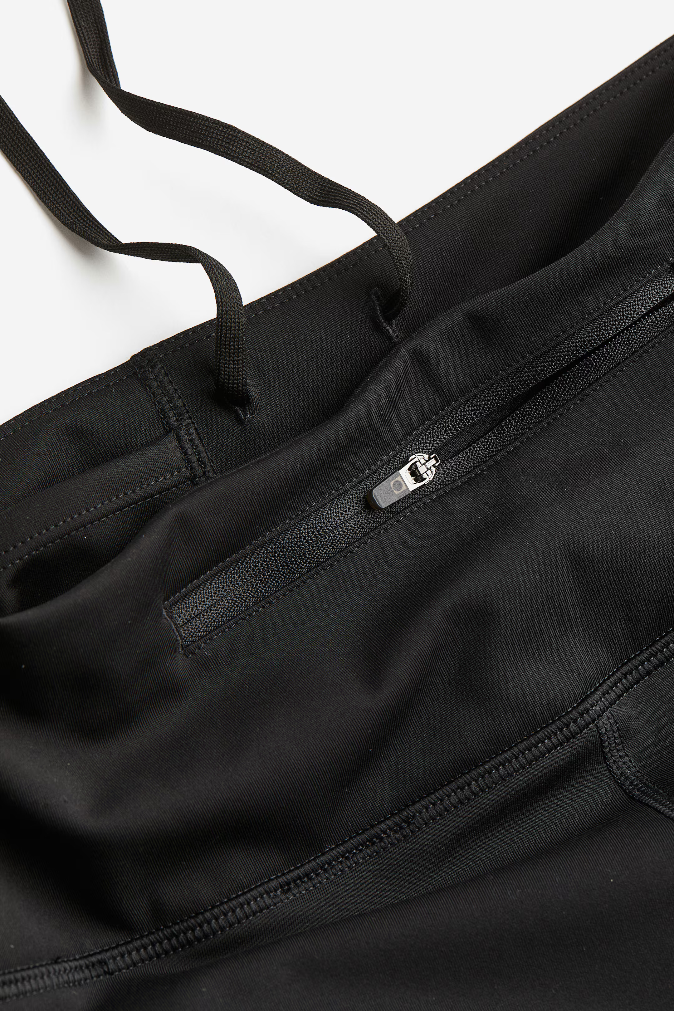 Warm running leggings in DryMove™ | H&M (UK, MY, IN, SG, PH, TW, HK)