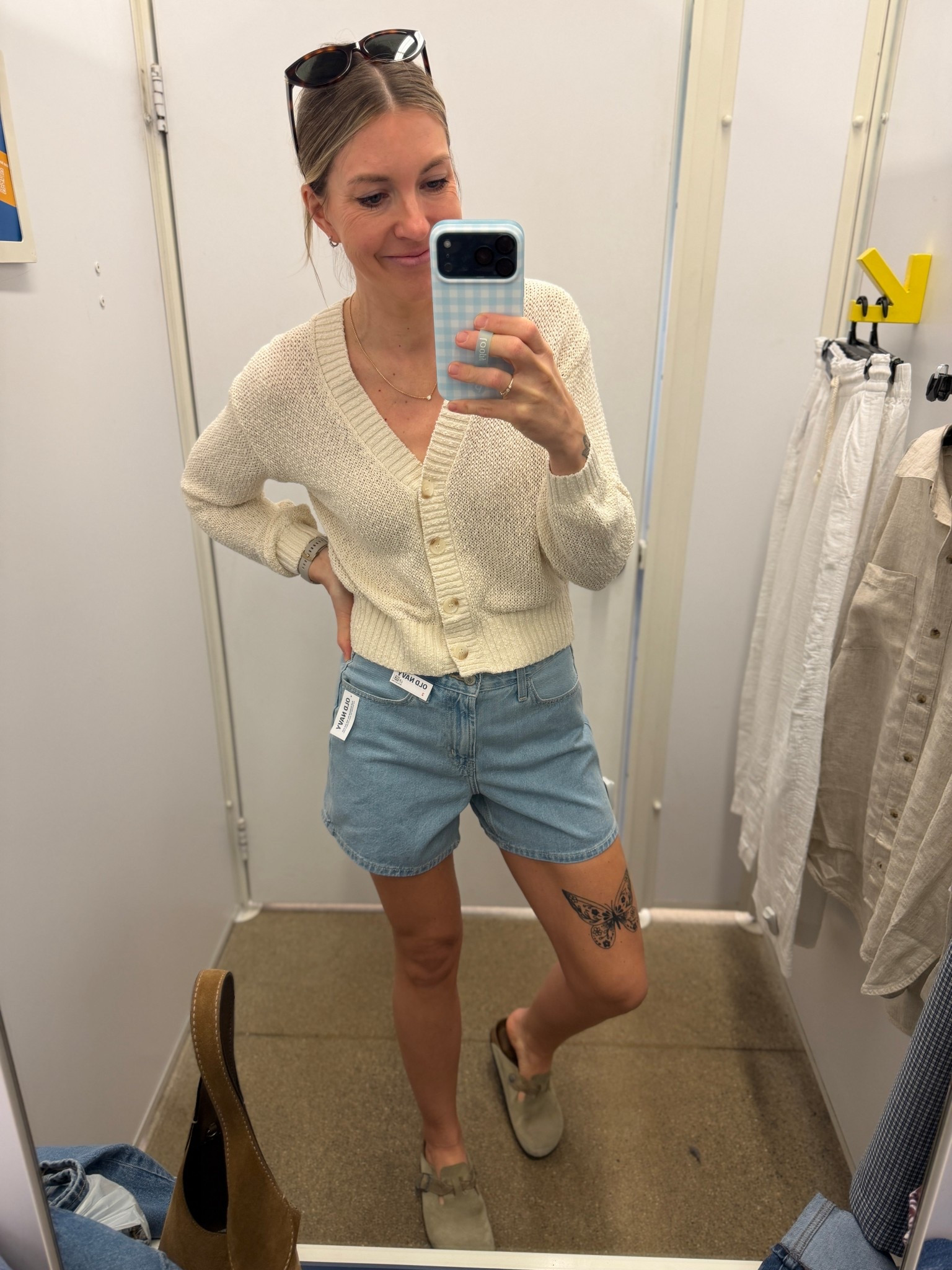 Ran to Old Navy and found the cutest mom jean shorts! Loose in all the right places and long enough. I’m wearing a 2 (usually a 2/4) but they still feel oversized. Under $20!

#LTKSaleAlert #LTKmomlife #LTKootd