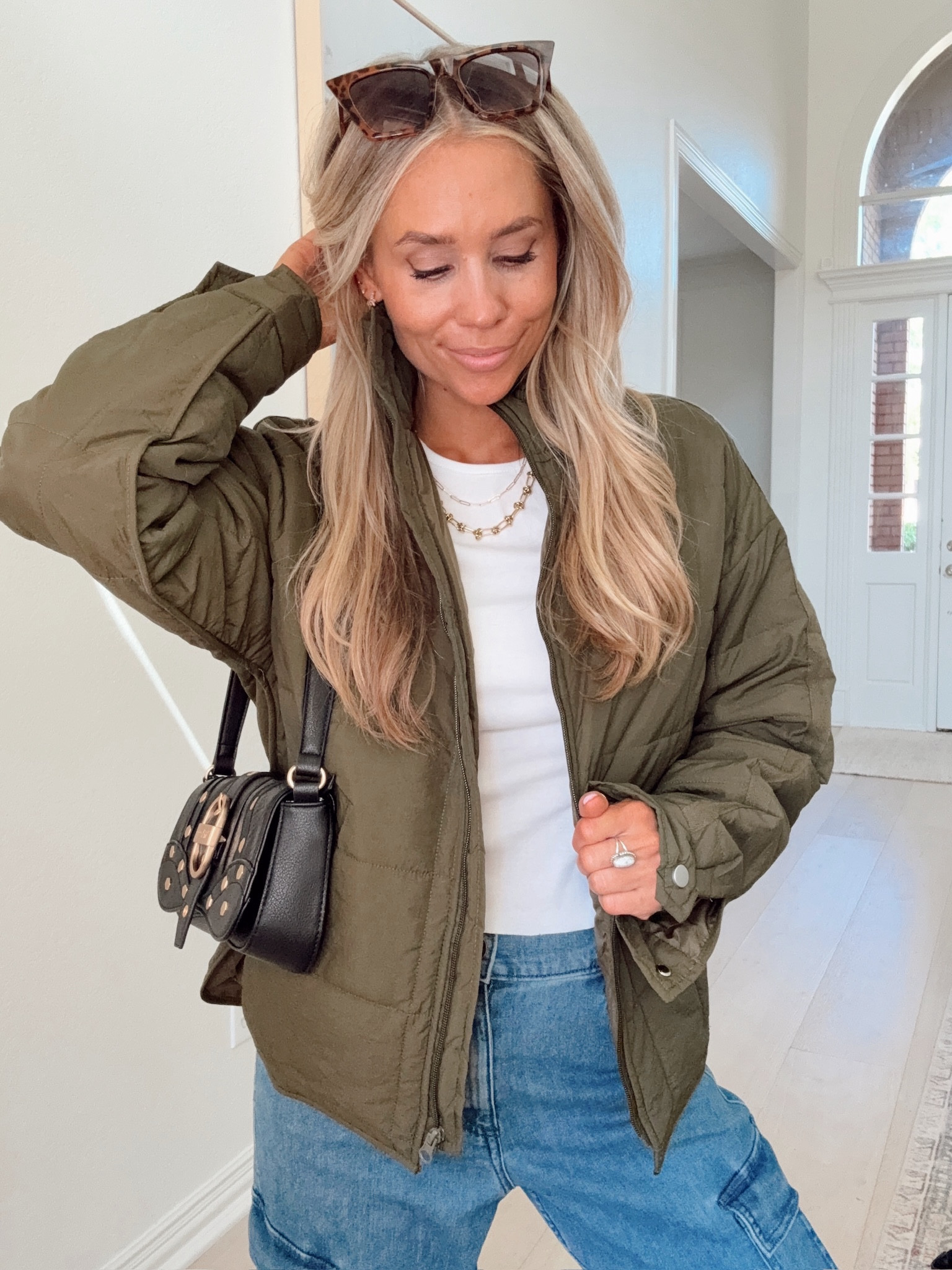 This fall / winter outfit is a staple! Wearing a size s / my tts 

#LTKSeasonal #LTKFindsUnder100 #LTKStyleTip