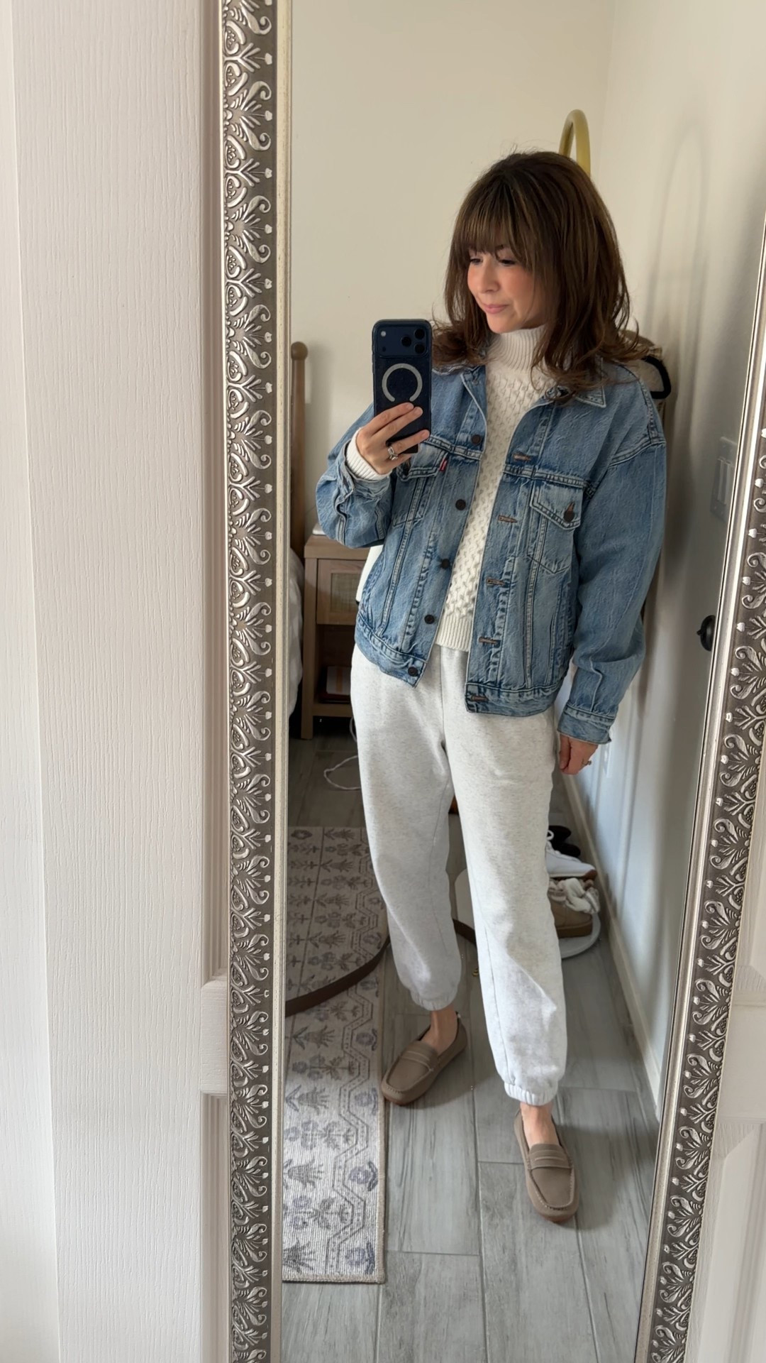 This is one of those outfits I actually wear out the door. Soft joggers with a comfortable fit, an easy denim jacket, and driving loafers that feel broken-in from the first wear. Everything here mixes easily with my everyday pieces, which is why it stays in rotation.



#LTKPetite #LTKootd