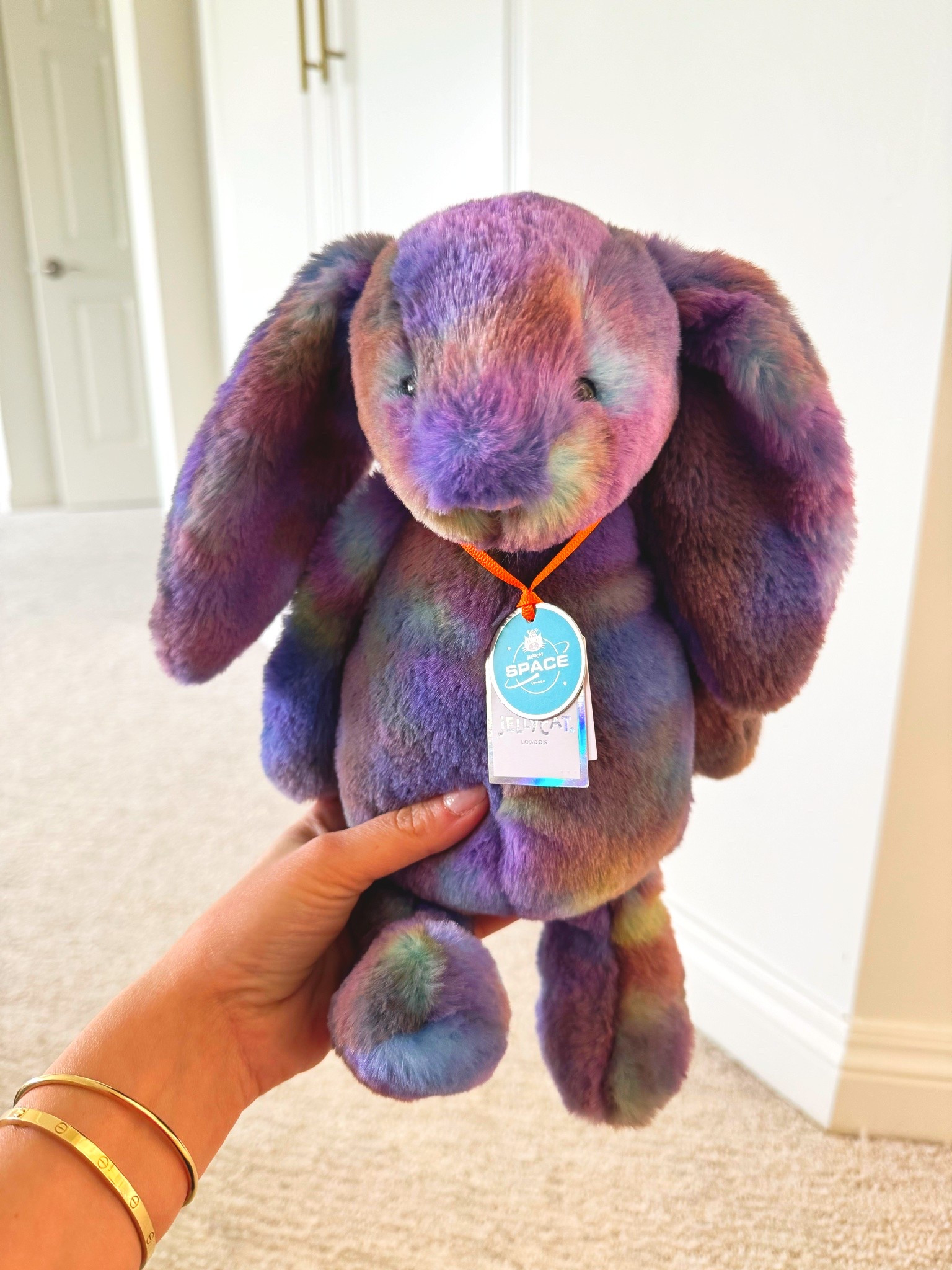 Ok this might be the prettiest Jellycat I’ve ever seen 🌈✨

Sophia spotted this and immediately needed it… and I get it, the colors are SO good in person.

Perfect birthday add-on or gift idea 🤍

#LTKKids #LTKmomlife #LTKHome
