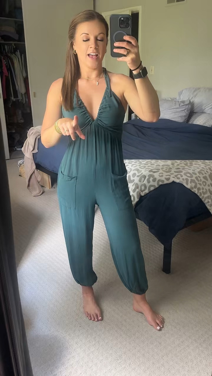 @Cupshe has the BEST jumpsuits 

#jumpsuit #spring #springstyle #cupshe

#LTKSpringSale #LTKootd #LTKSeasonal