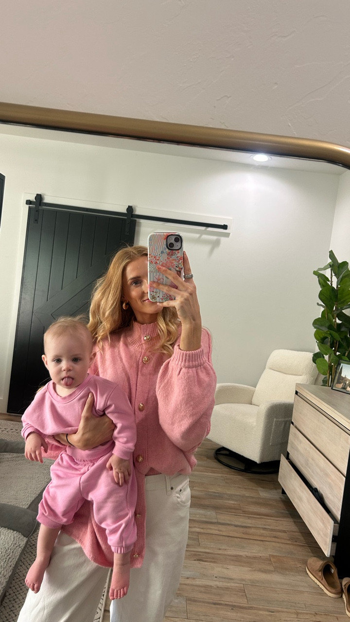 galentines outfit 🌹💌💕

#LTKValentine #LTKmomlife #LTKBaby